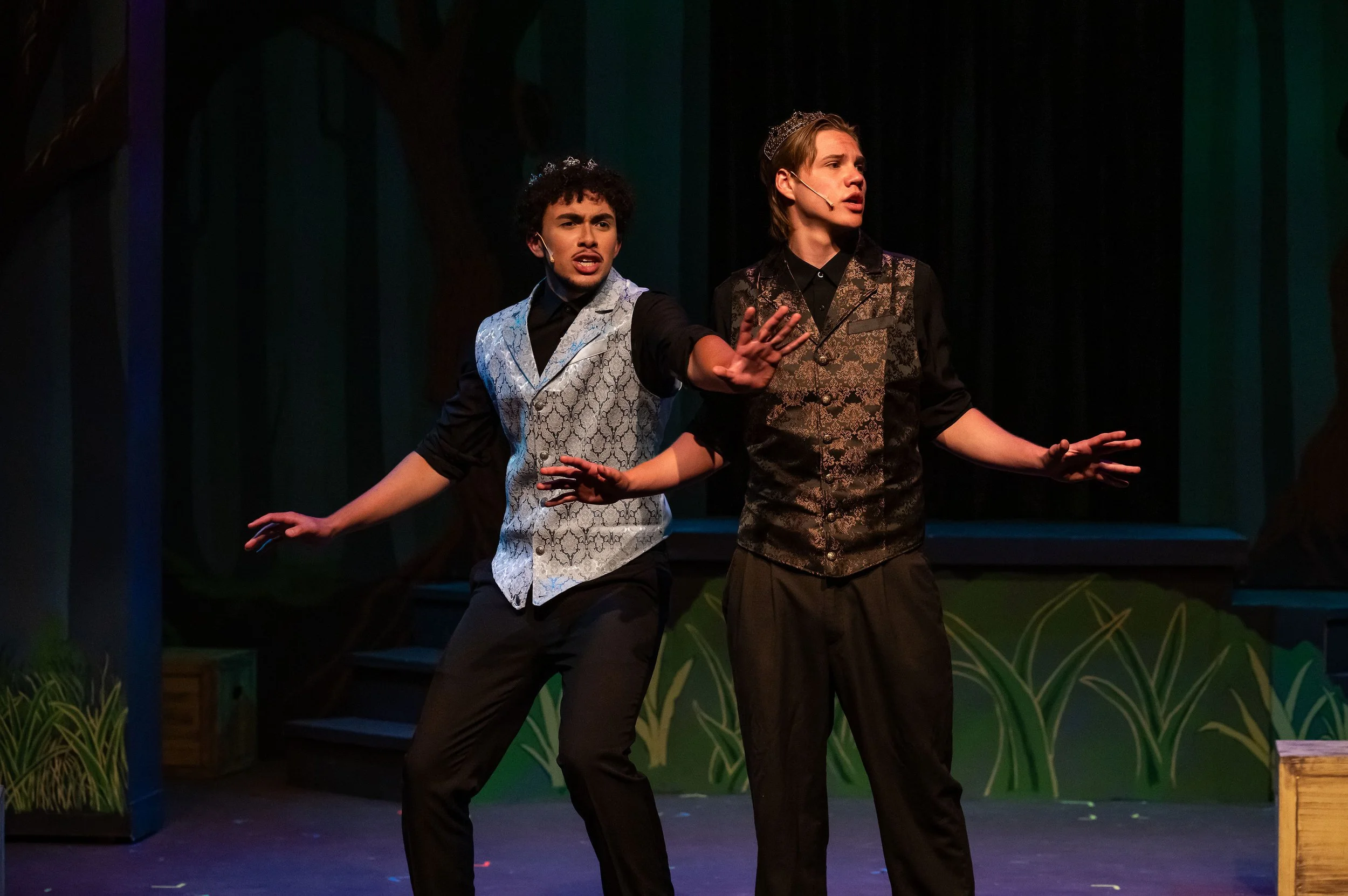 IntoTheWoods-Crunch-151.jpg