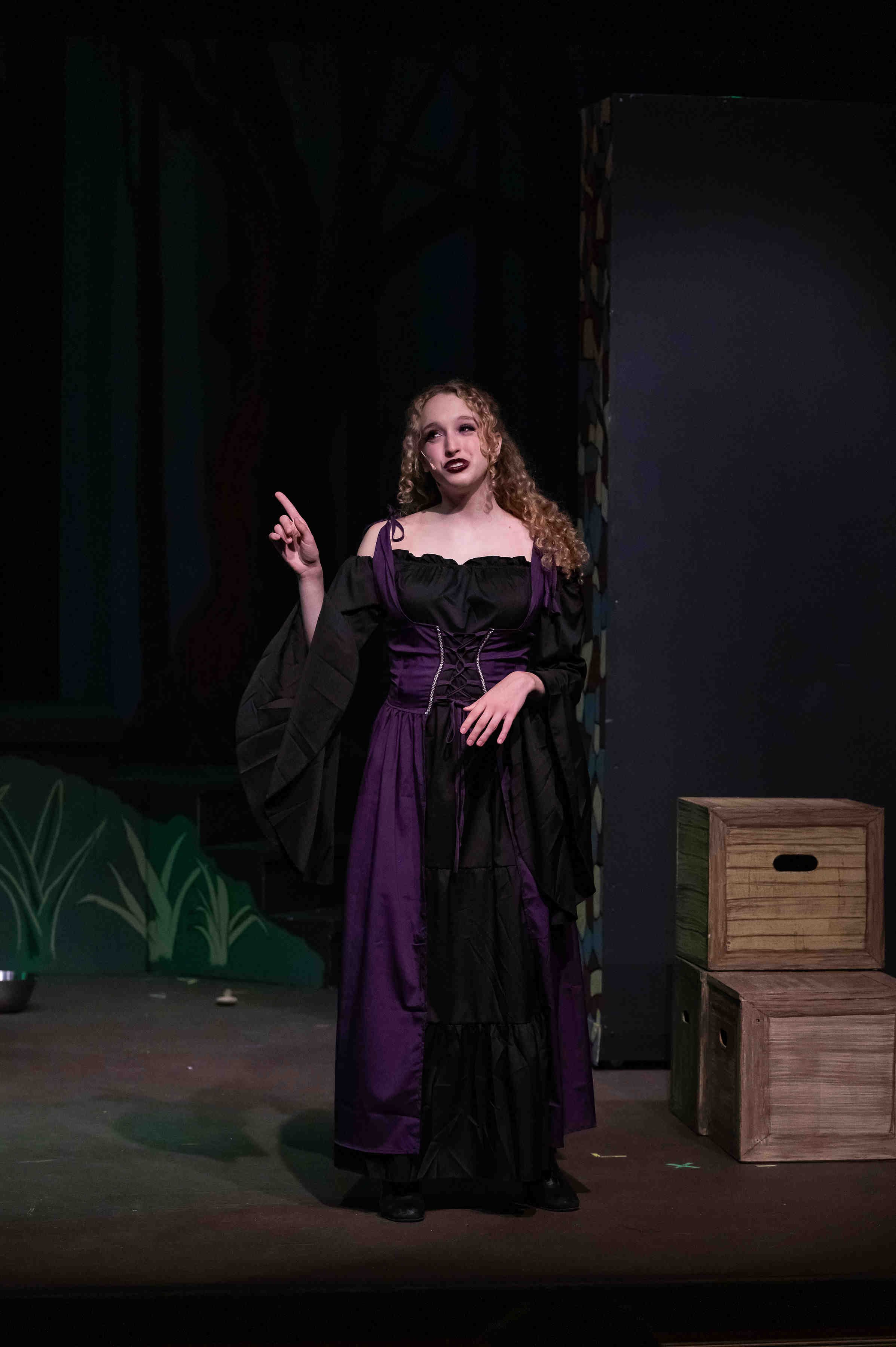IntoTheWoods-Crunch-139A.JPG