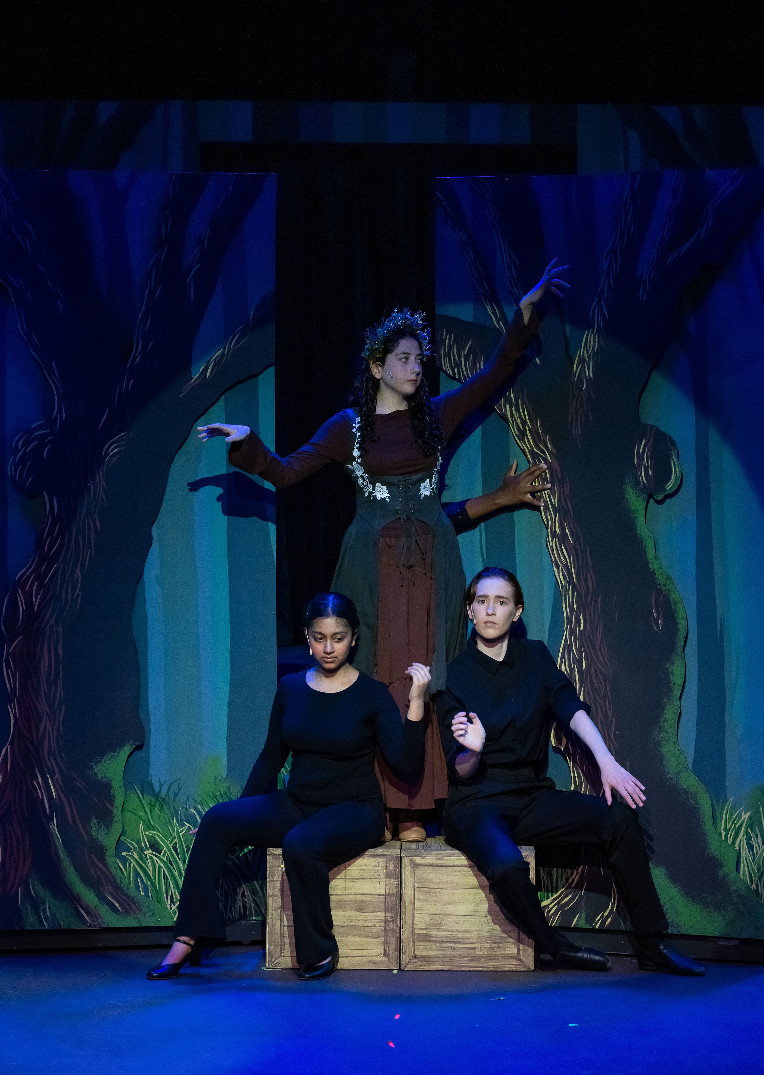 IntoTheWoods-Crunch-33.jpg