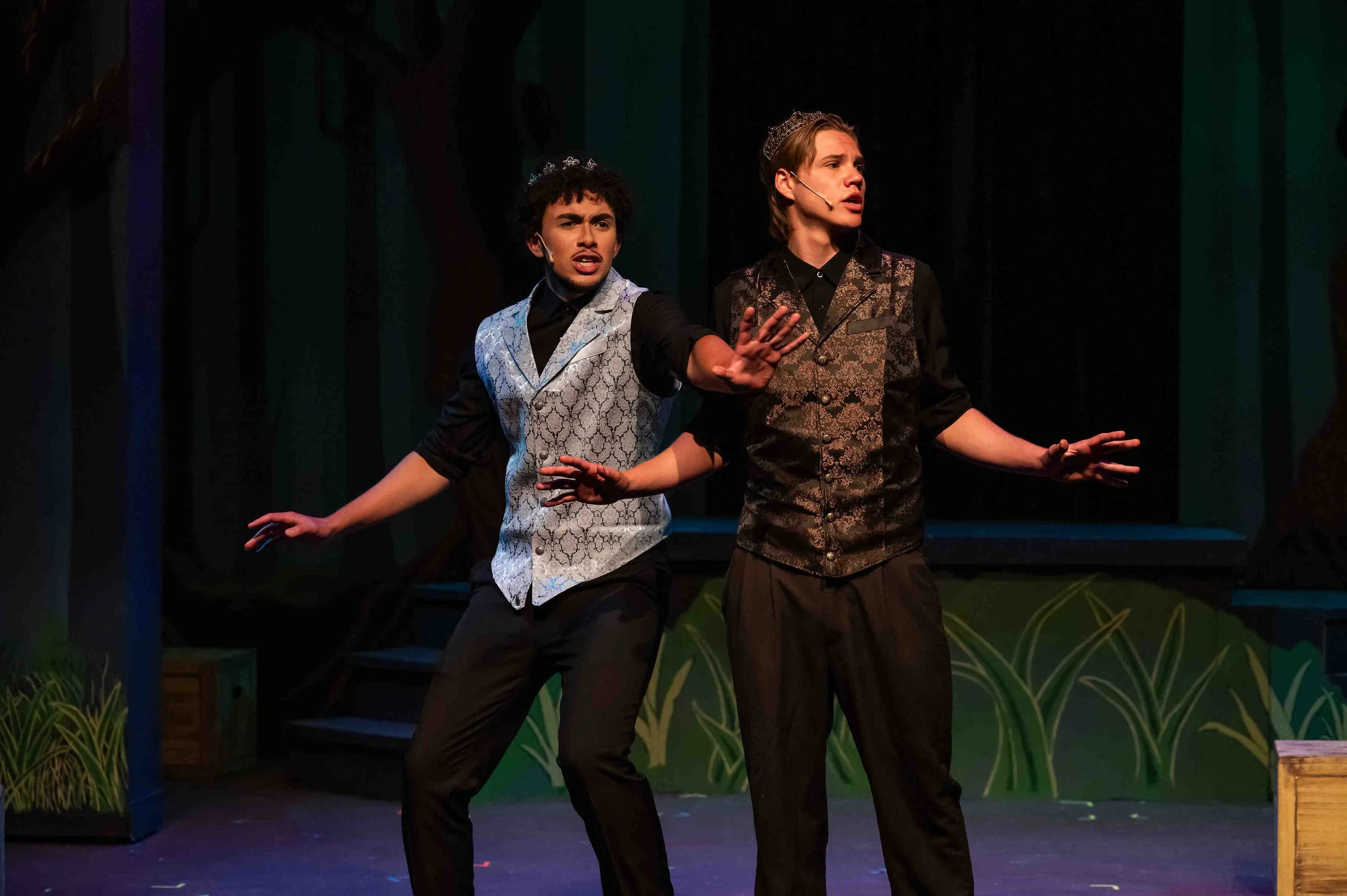 IntoTheWoods-Crunch-151A.JPG