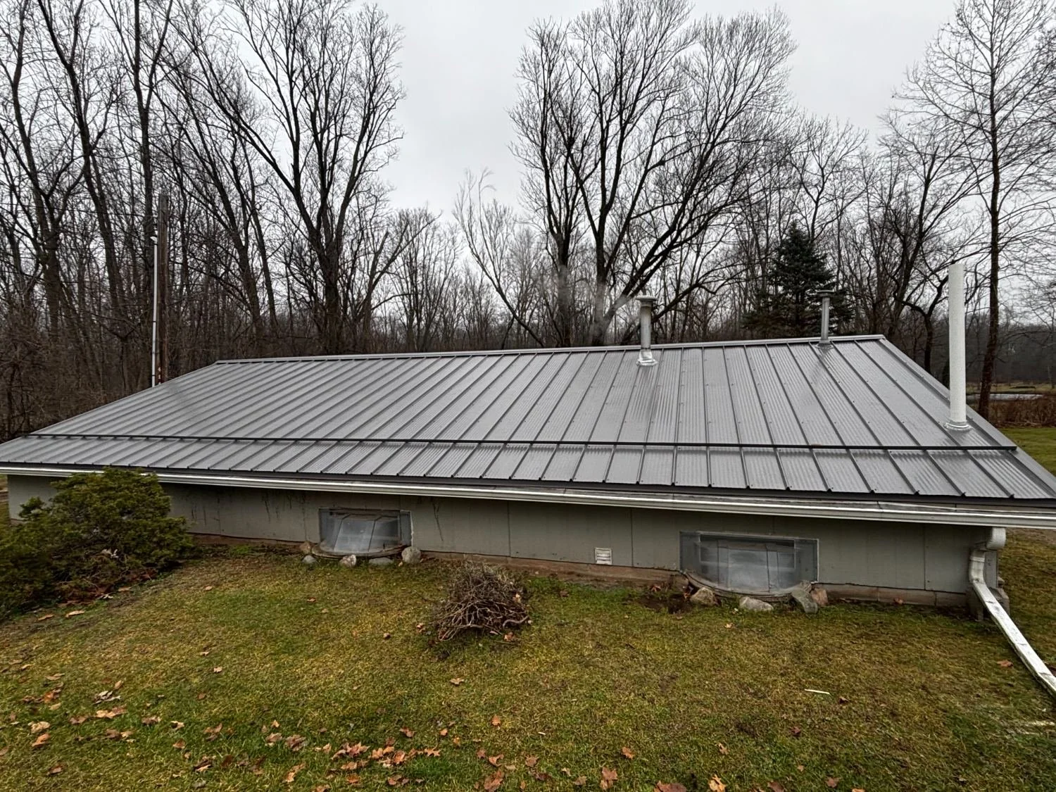 METAL ROOFING