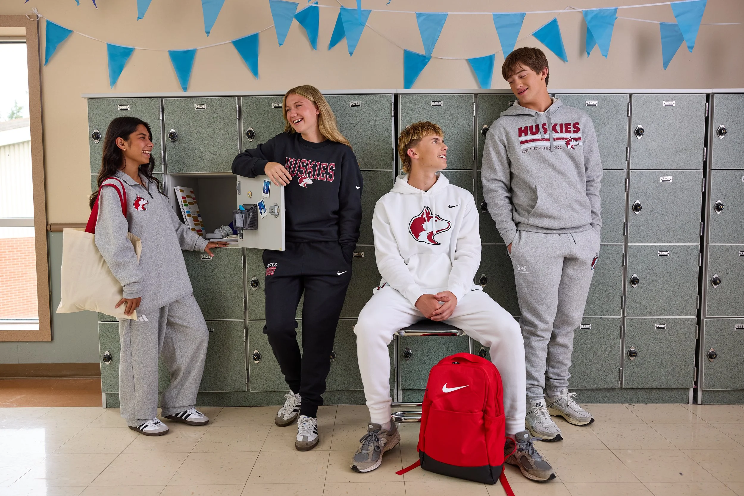 Lockers_Group_1_017 (1).jpg
