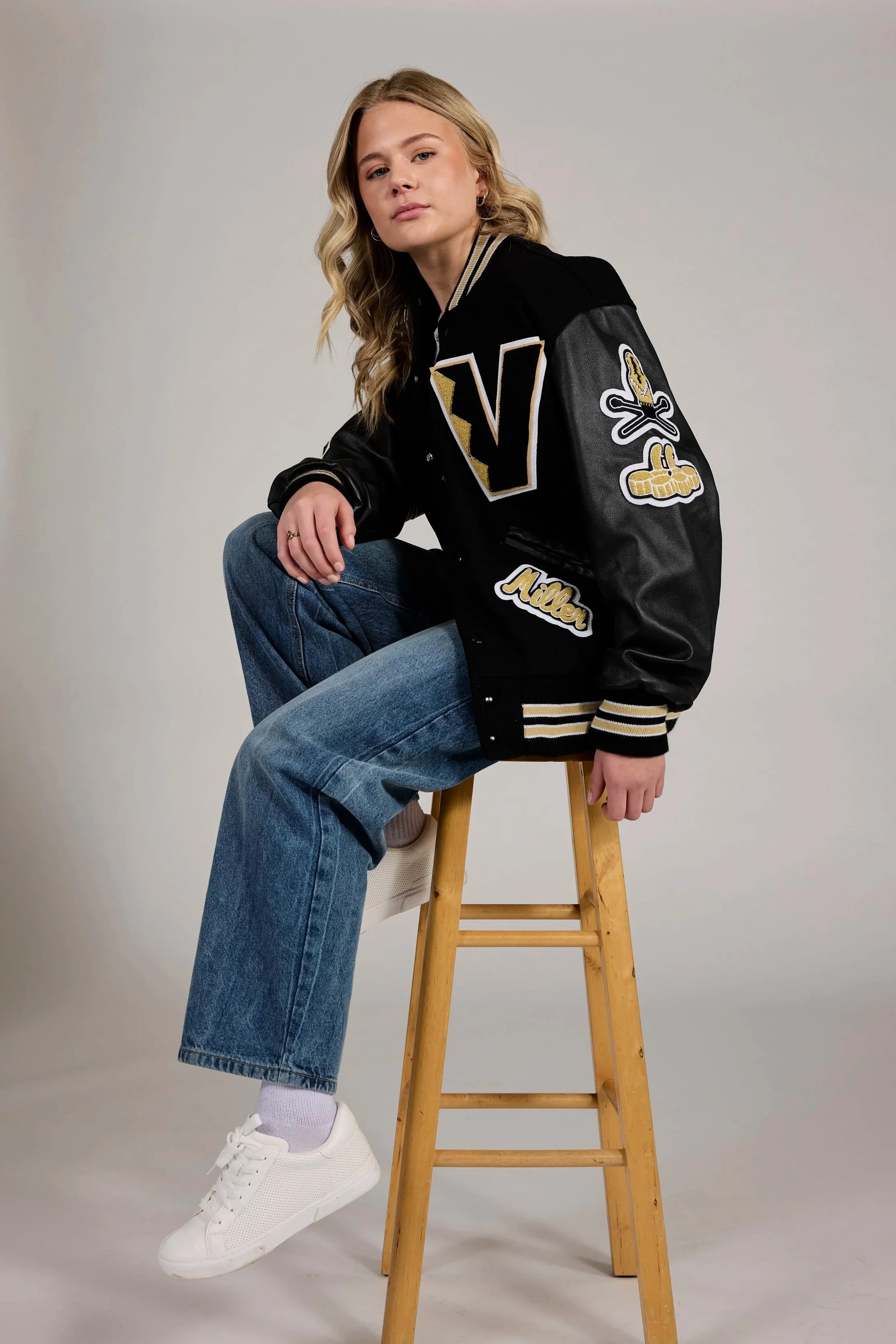 JacketGirlBlack-NEF_SY26_In-Studio_26582.jpg