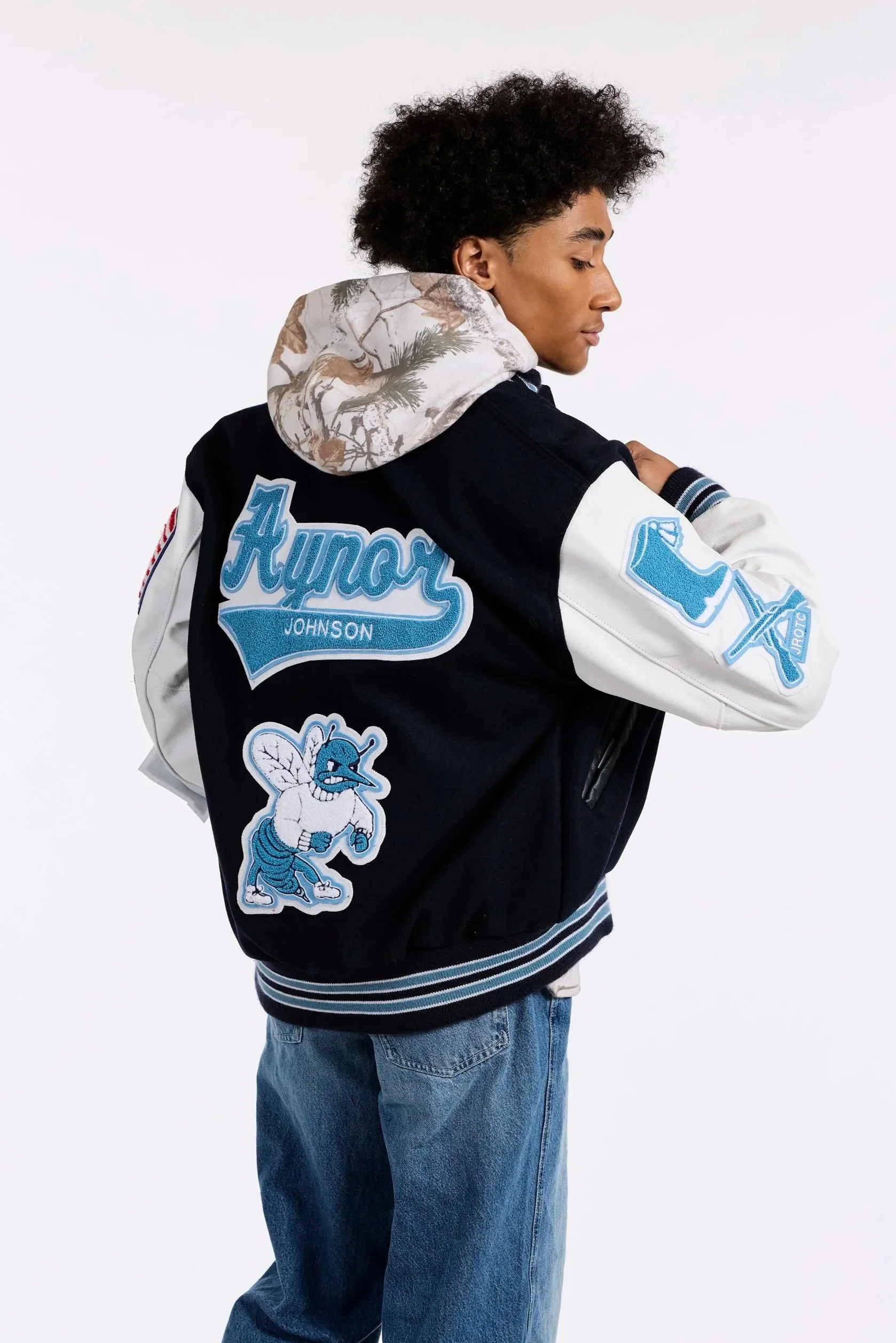 JacketBoyB%26W-NEF_SY26_In-Studio_25776+%281%29.jpg