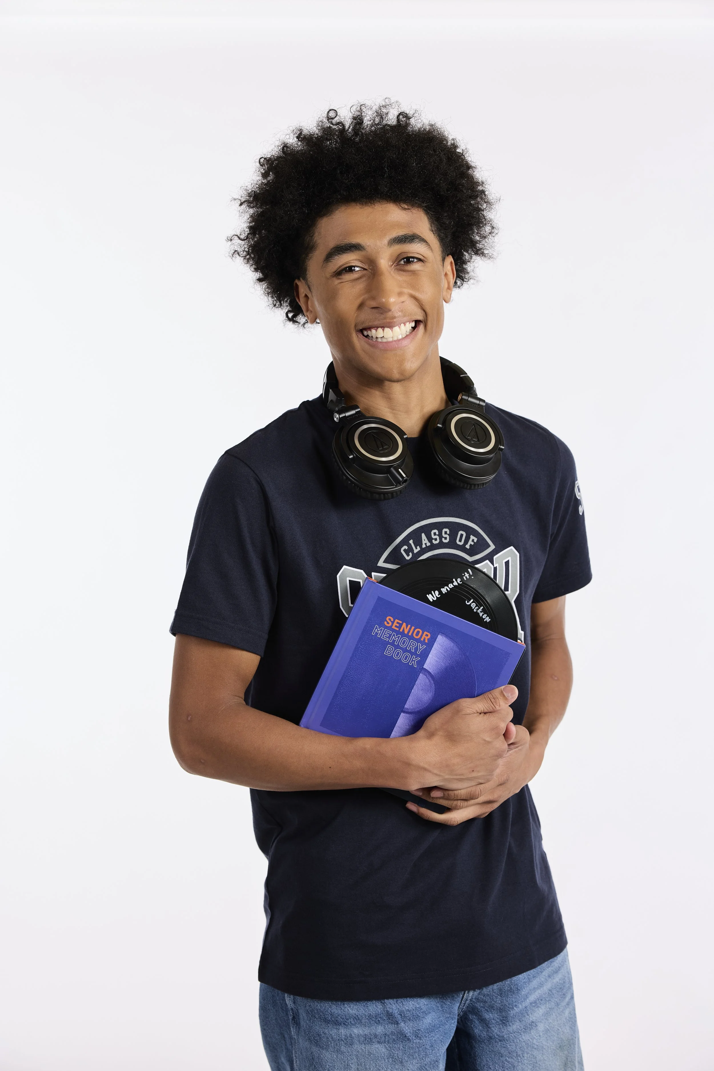 BoyShot3MemoryBook-250585_SCH_SY26_In-Studio_24672.jpg