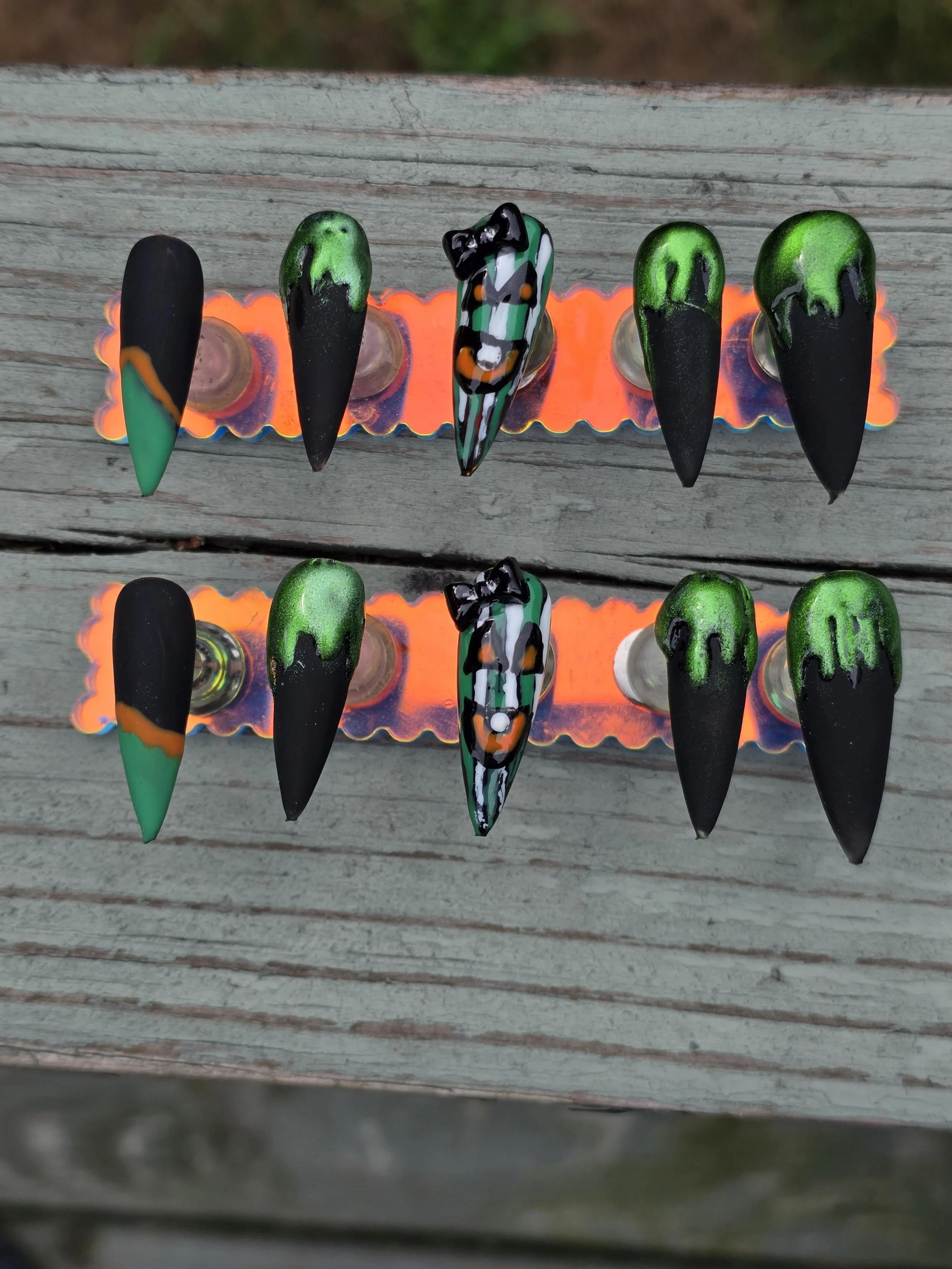Wicked Melon Drip Handmade Nail set