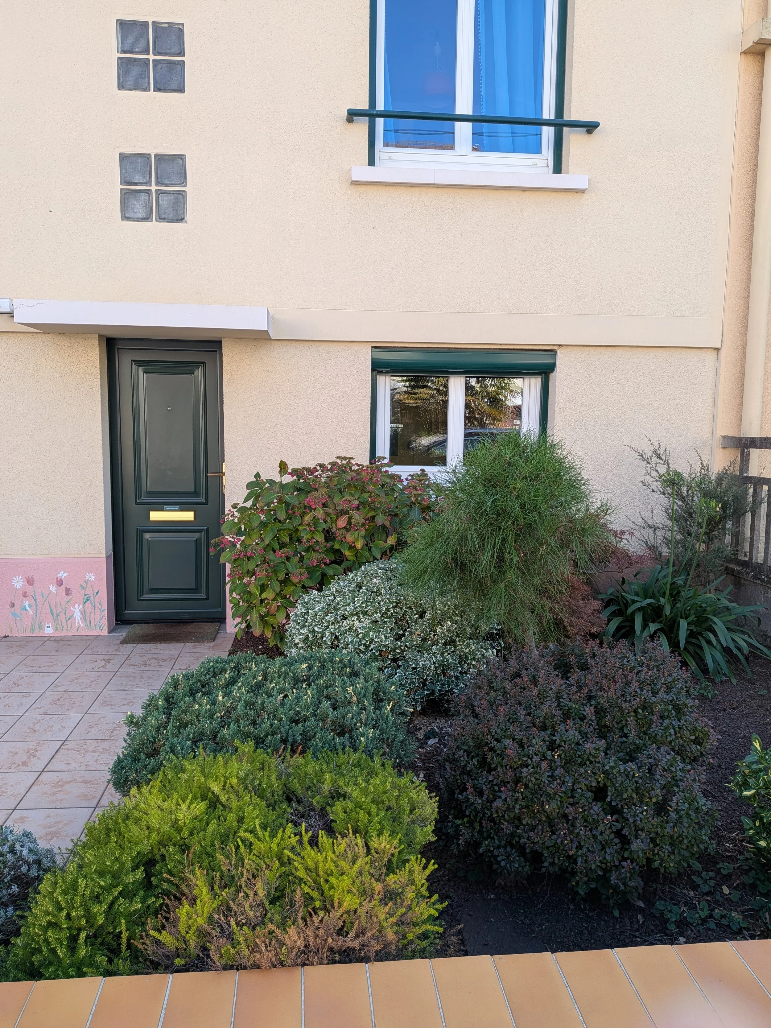 devanture de la maison donnant sur l'atelier de conseil en image