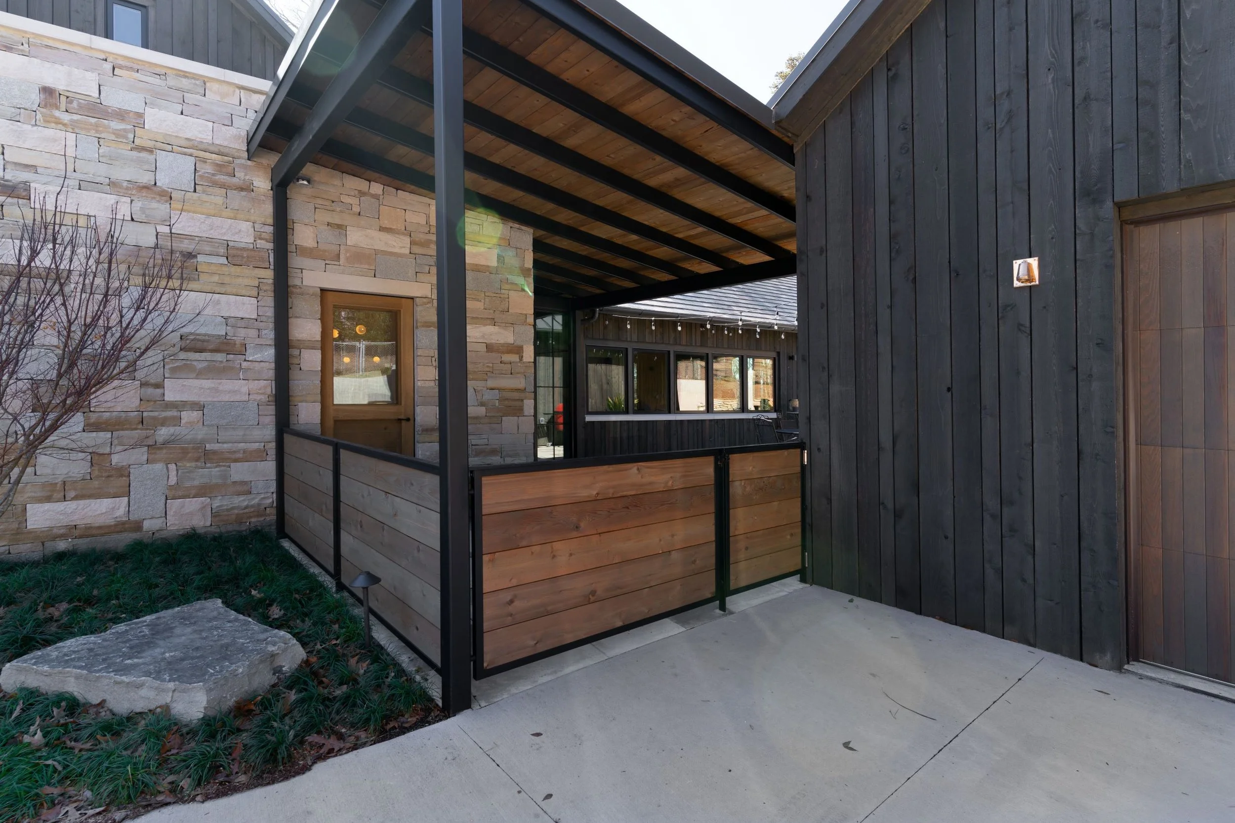 Kerr House Exterior-2 resize.jpg
