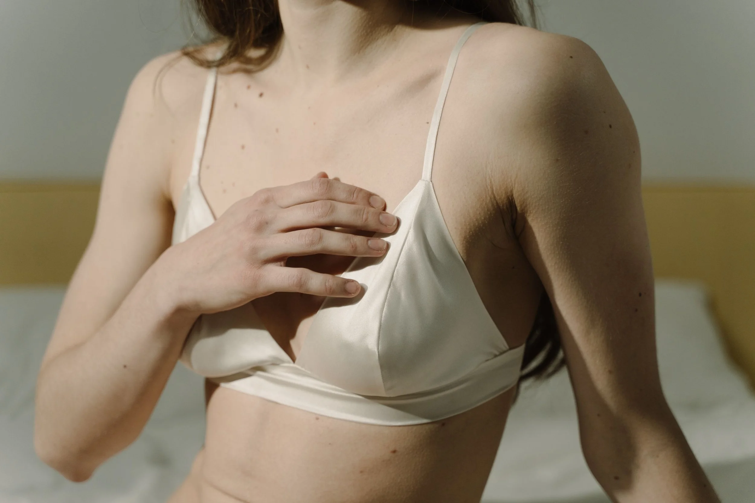 Breast Health Beyond the Mammogram: A Guide to Screening and Proactive Breast Health
