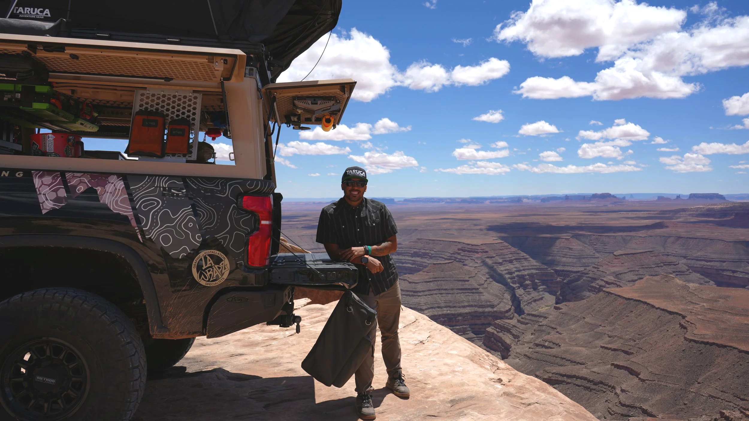 INCIARTE4X4 Chevrolet Silverado 2500 overland truck overlooking a canyon during an off-road adventure.
