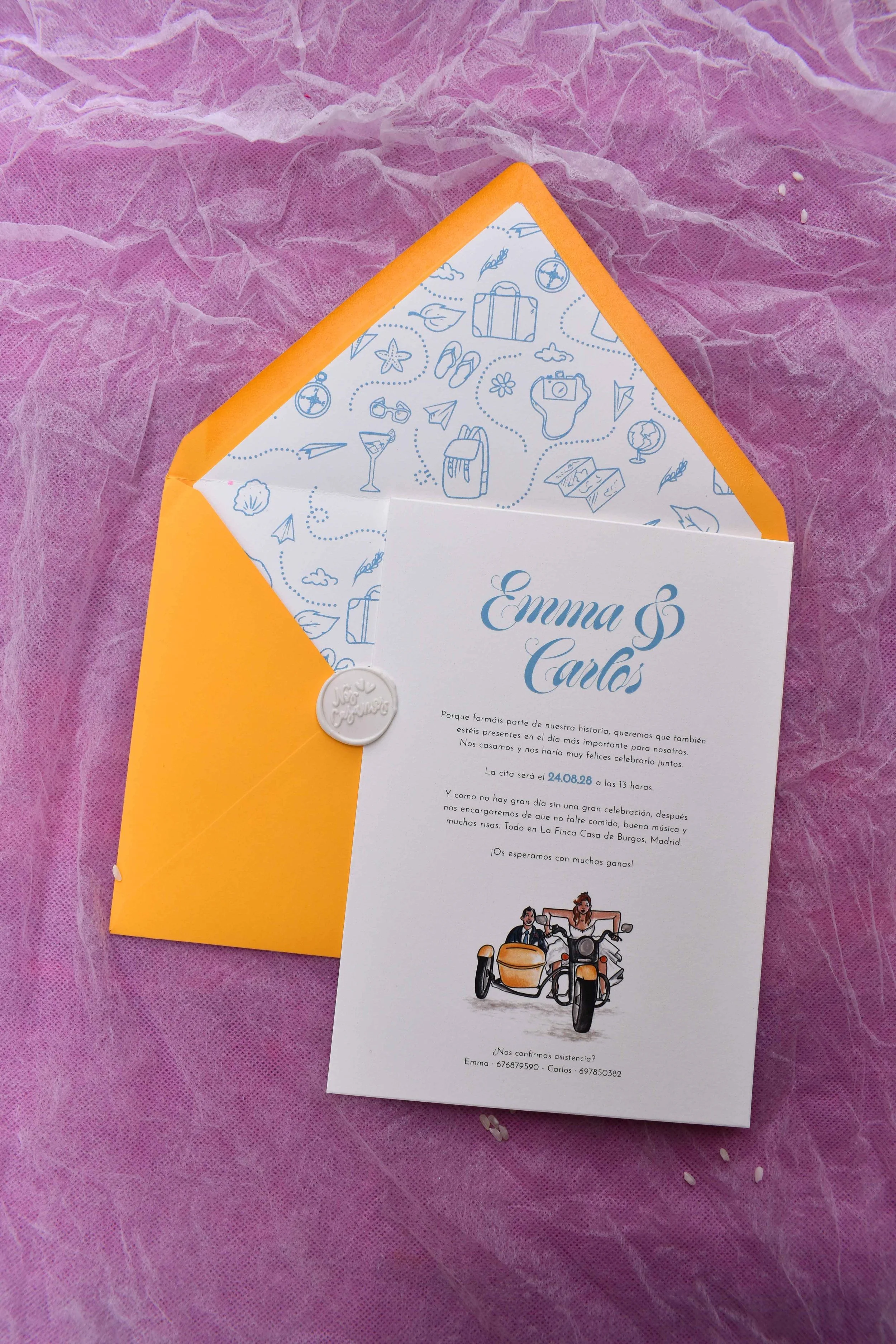 Invitación de boda semipersonalizada. Invitación Rumbo con sobre forrado