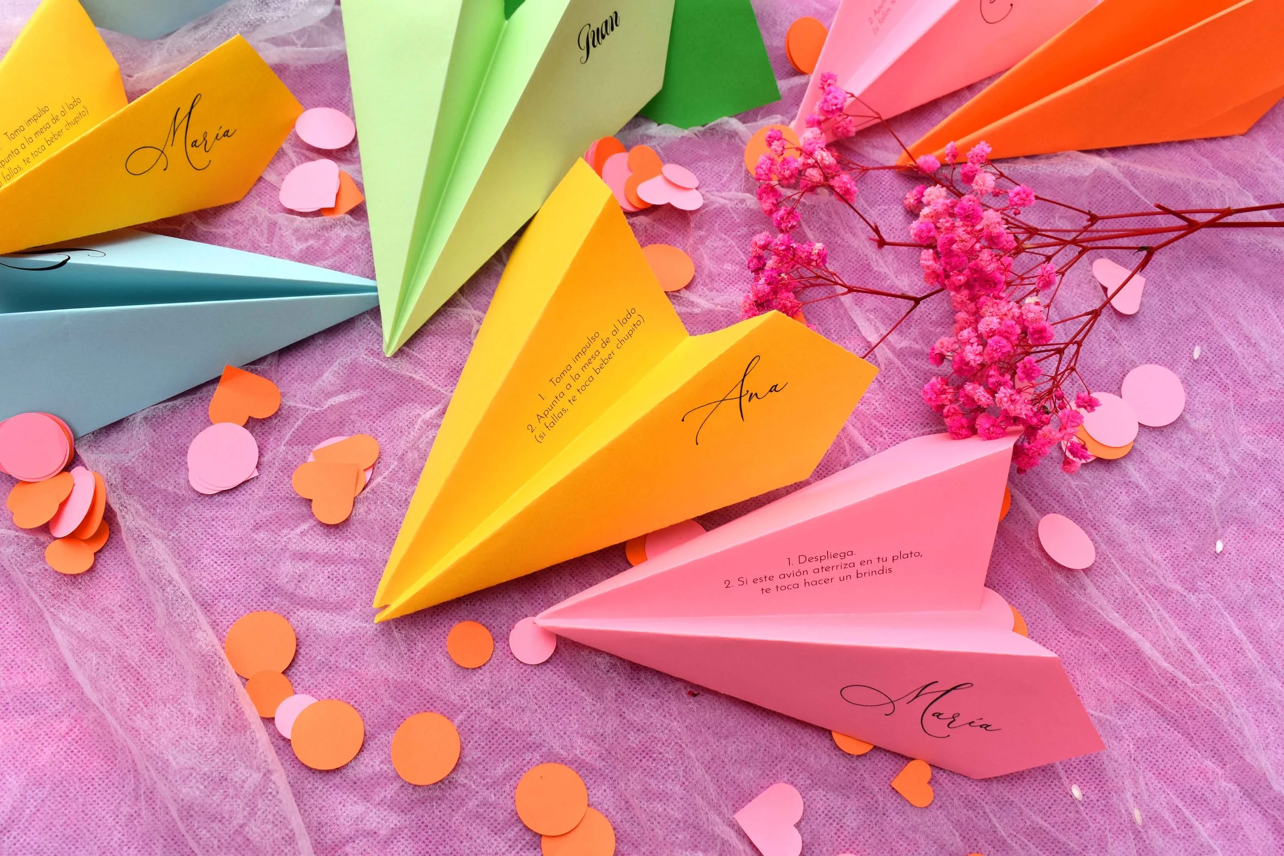 Avión de papel | Juego · Marcasitios