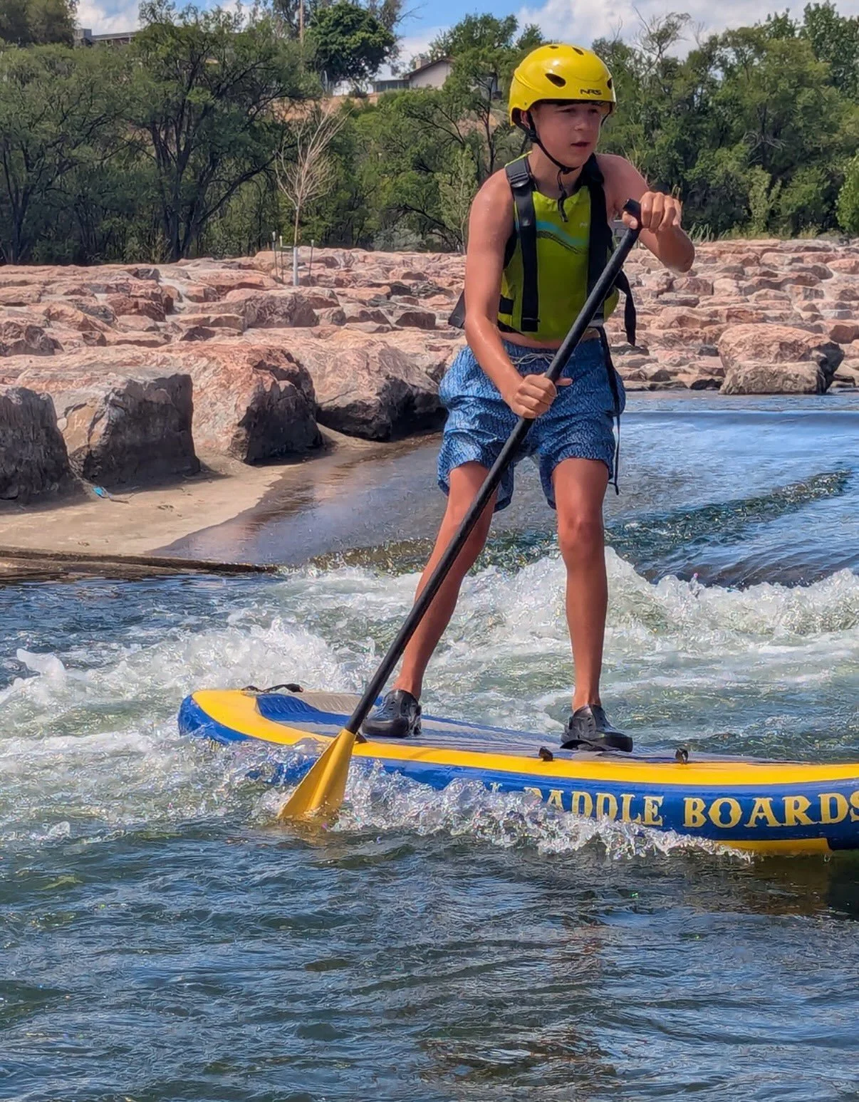 At Go West Camps, our oldest campers get to choose their own adventure through our Skill Tracks program. Check out our Paddle Sports group taking on some whitewater! 🌊 #gowestcamps #adventureawaits #summercamp #SUP #whitewater
