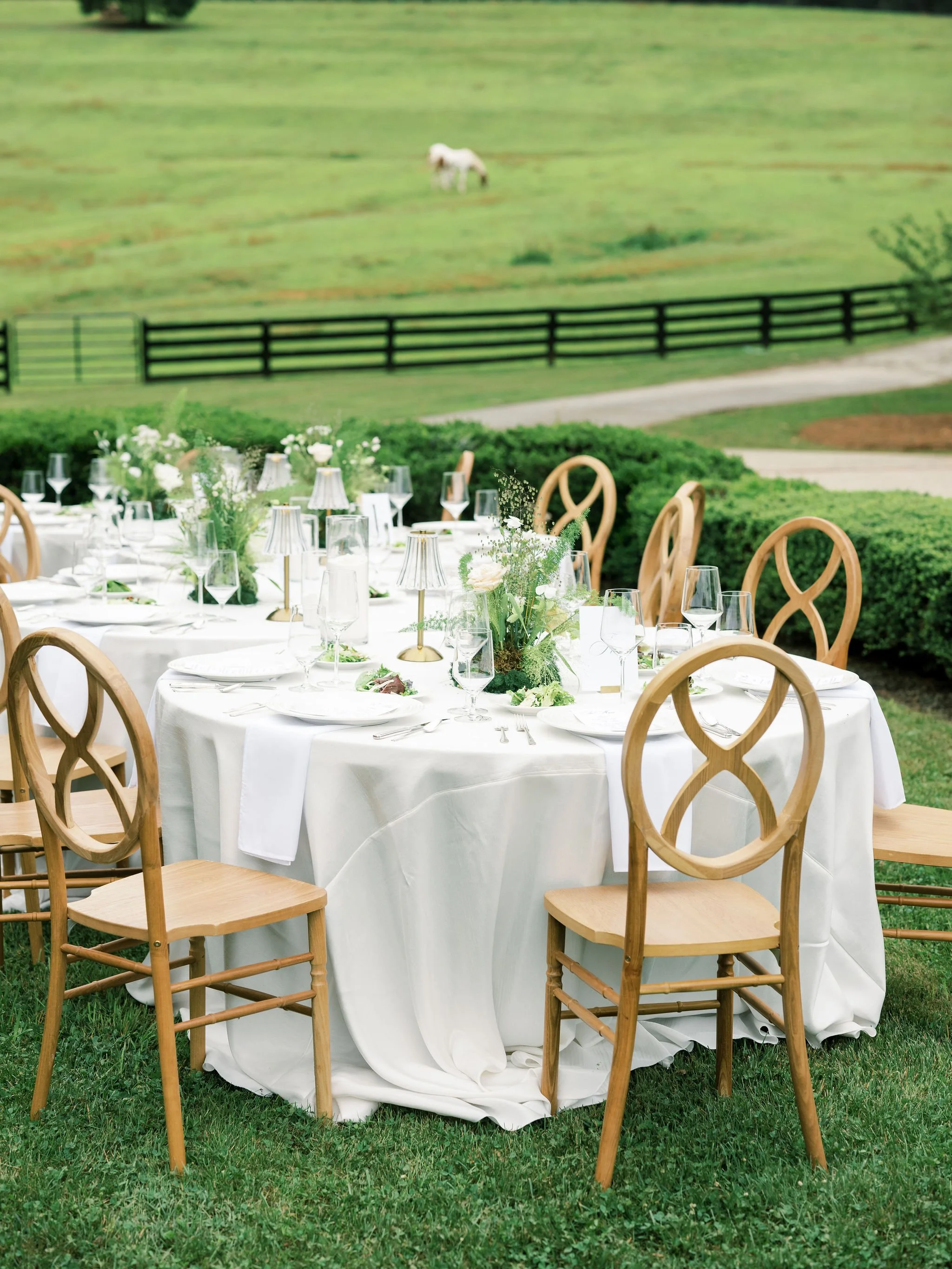 outdoor farm wedding venue reception tables.jpg