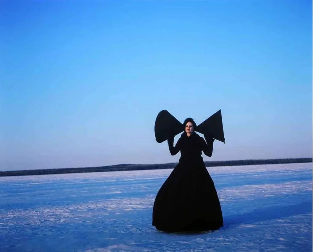 Amalie Atkins, Listening to the Past / Listening to the Future, 2019, and chromogenic print on paper. Collection of the University of Saskatchewan. Purchase, 2021. 2021.008.00. Copyright of the artist. 