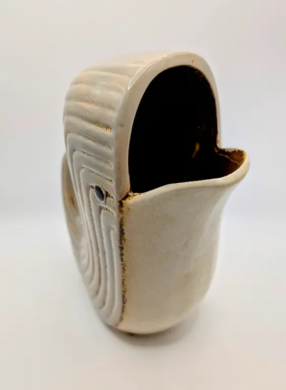 whale jug.webp