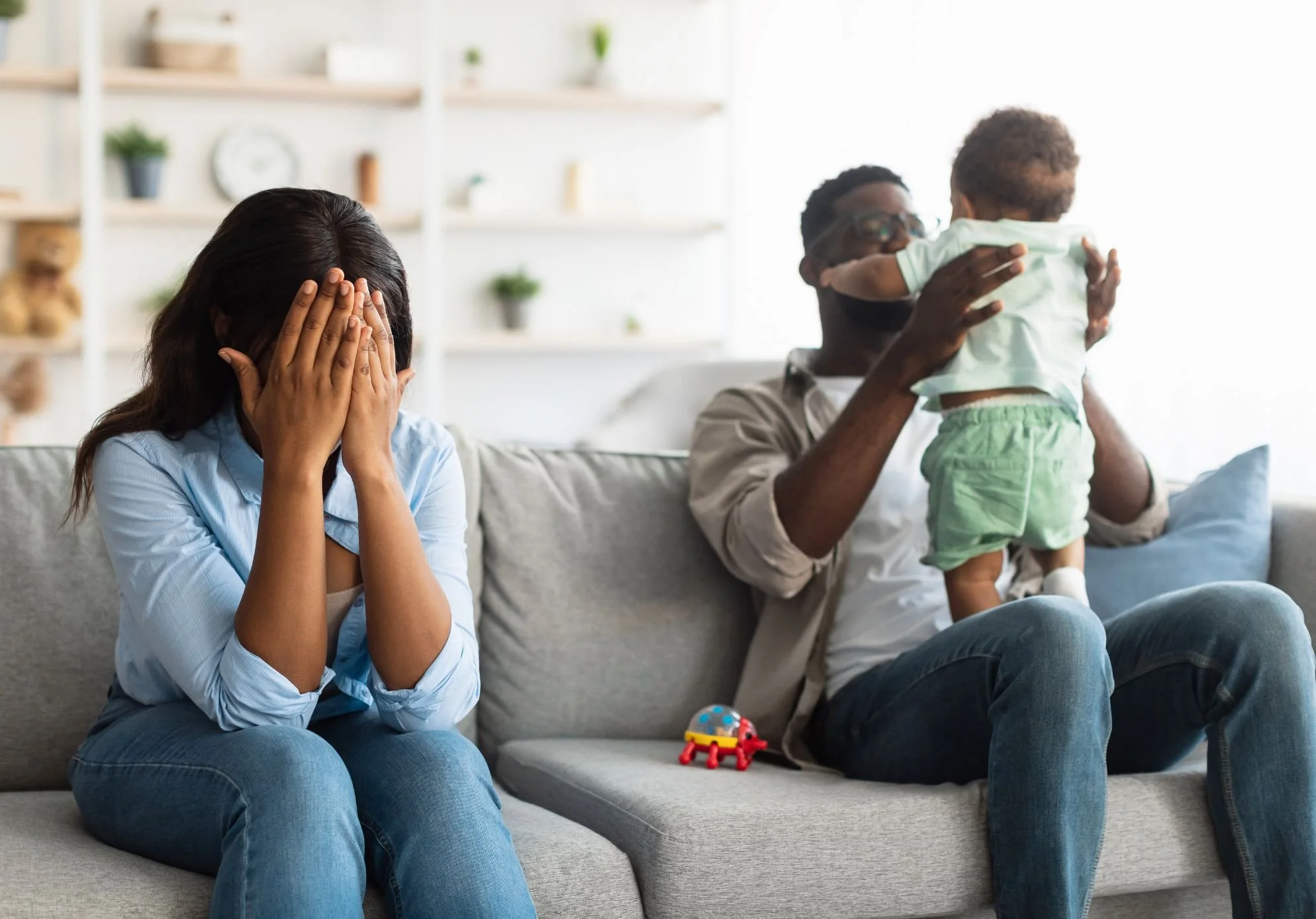 Understanding &amp; Overcoming Mom Guilt