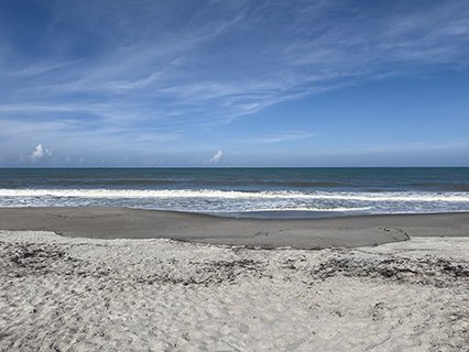 2nd_light_beach_empty_72small_5787.jpg