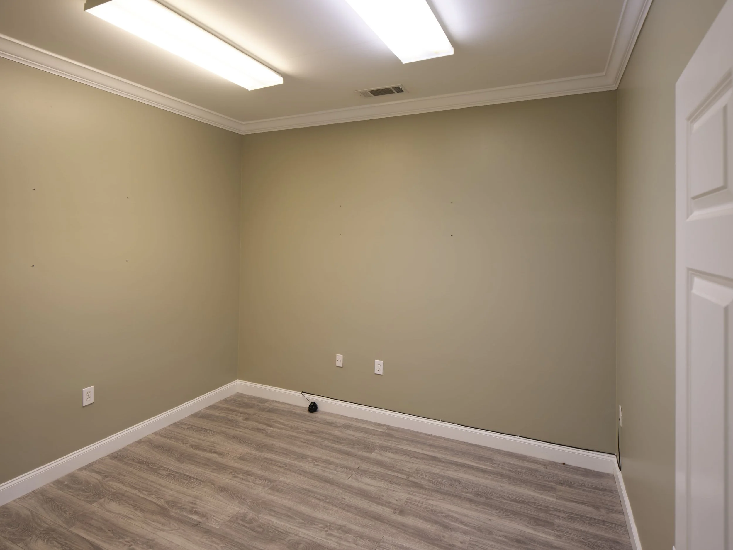 Suite 209, Fulton Center, 2,600 SF