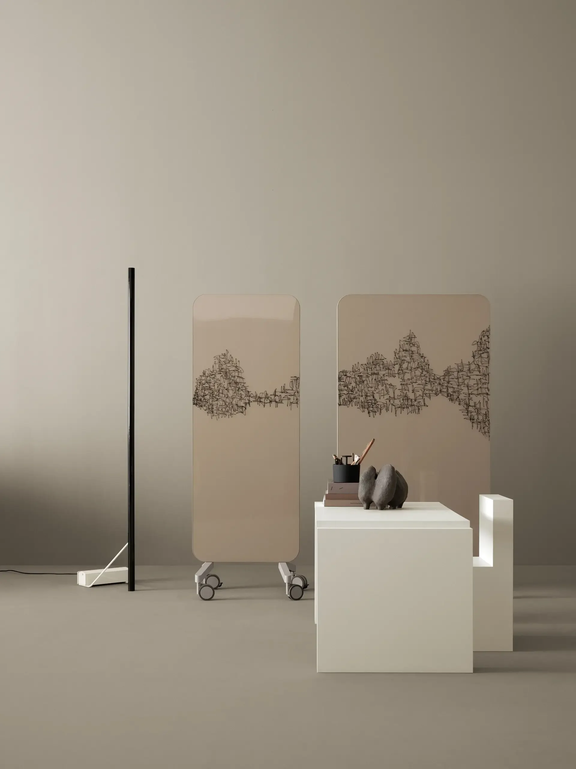 Lintex mobile fabric glass board