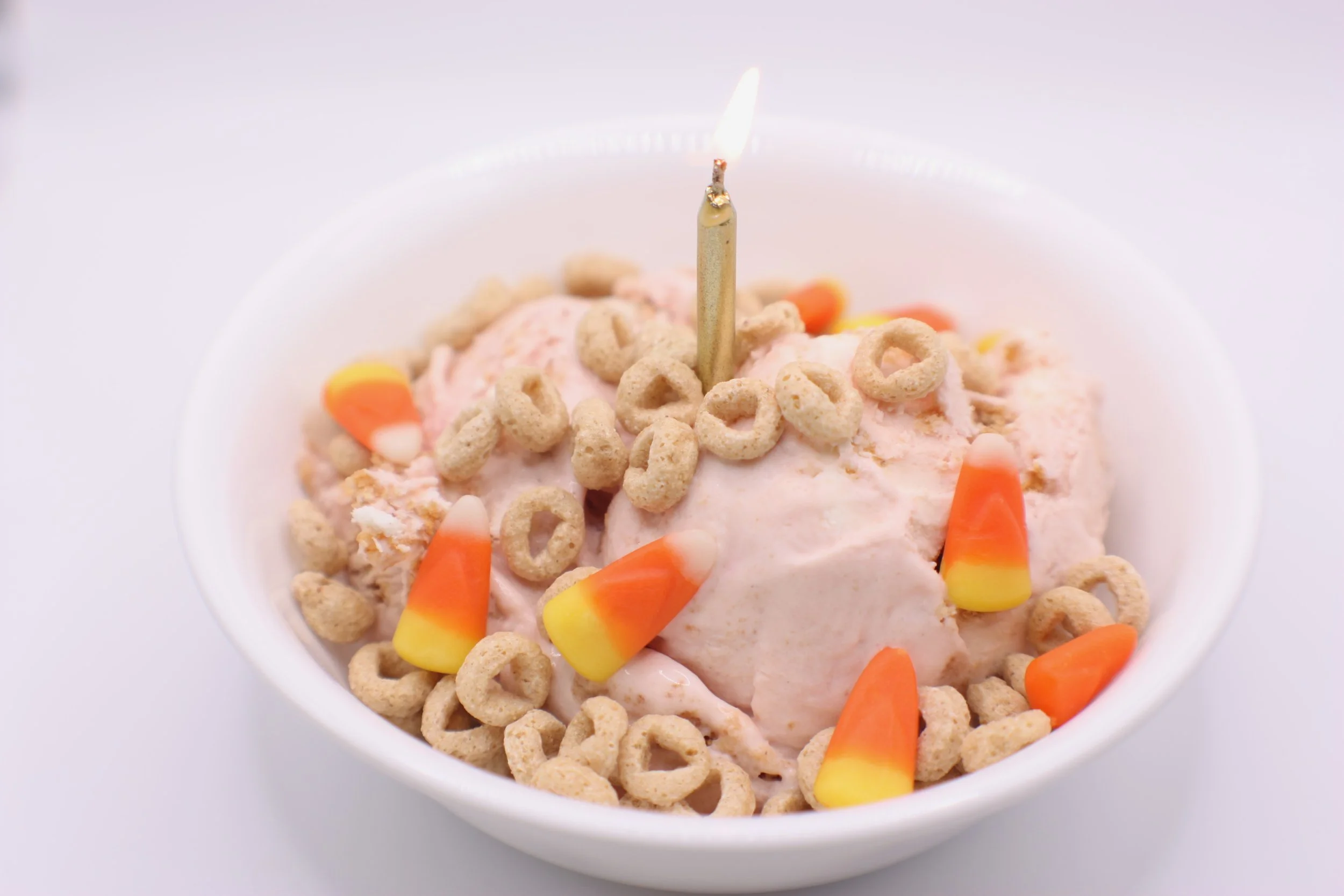 No-Churn Twitches Inspired “Alex’s Birthday breakfast” Ice Cream