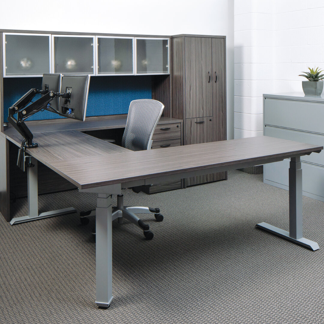 main-desk.jpg,