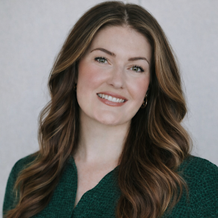 Sharon Roberts, licensed mortgage associate