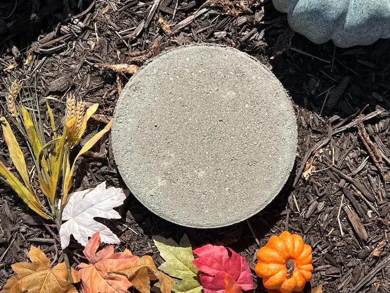 stones_concrete_10.jpg