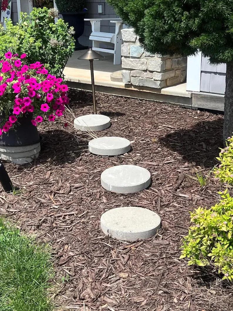 stones_concrete_03.jpg