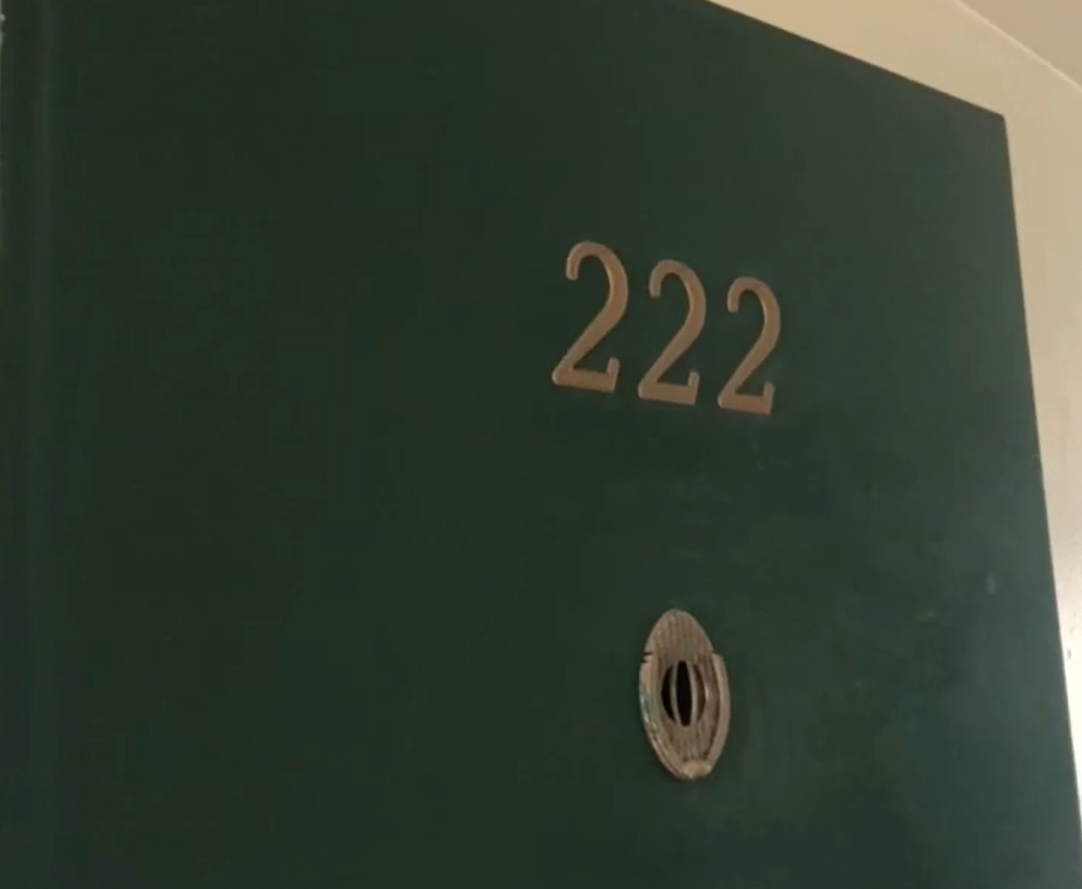 Unit 222 - small apt with full kitchen