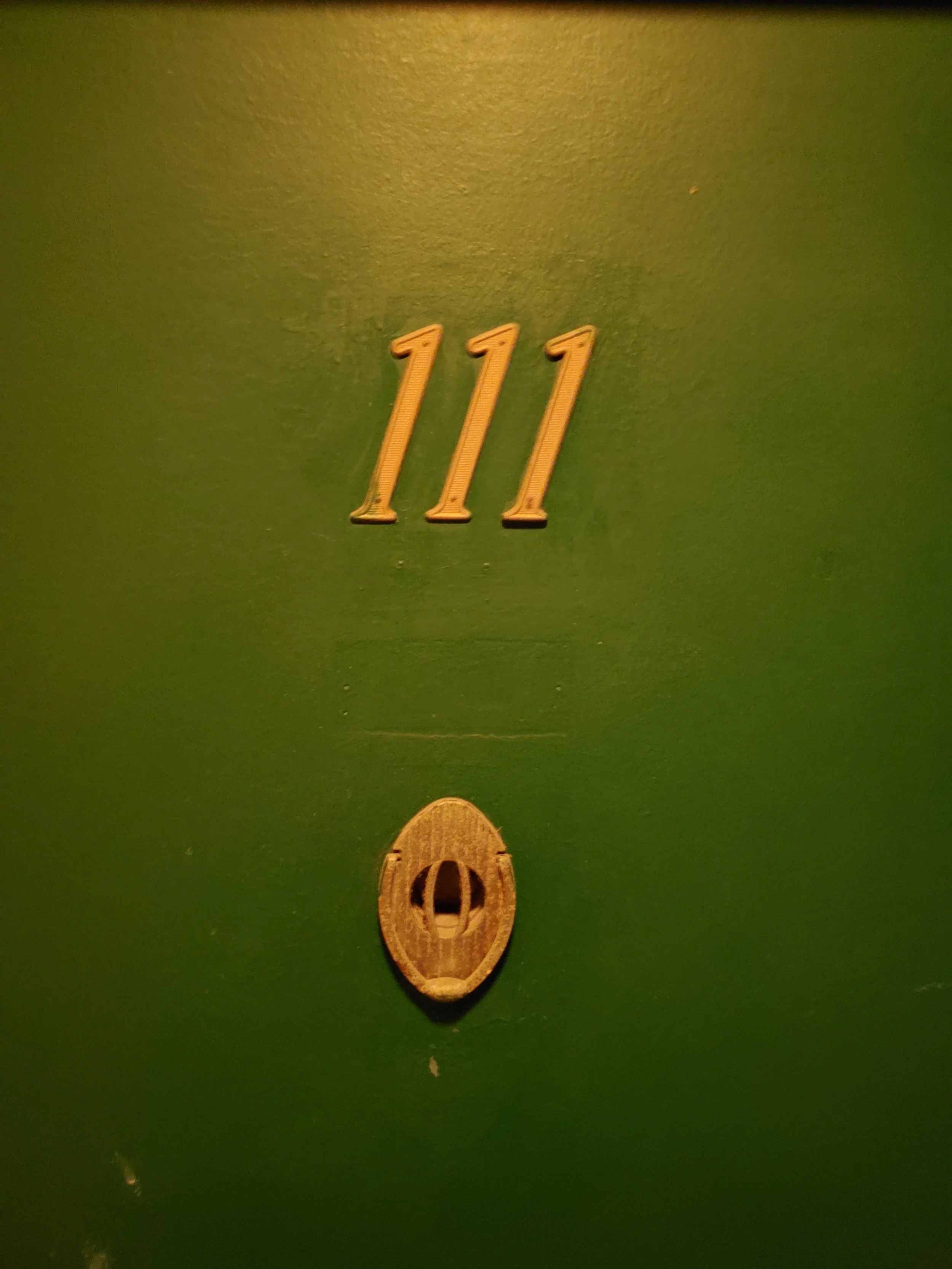 Unit 111 - small apt with full kitchen