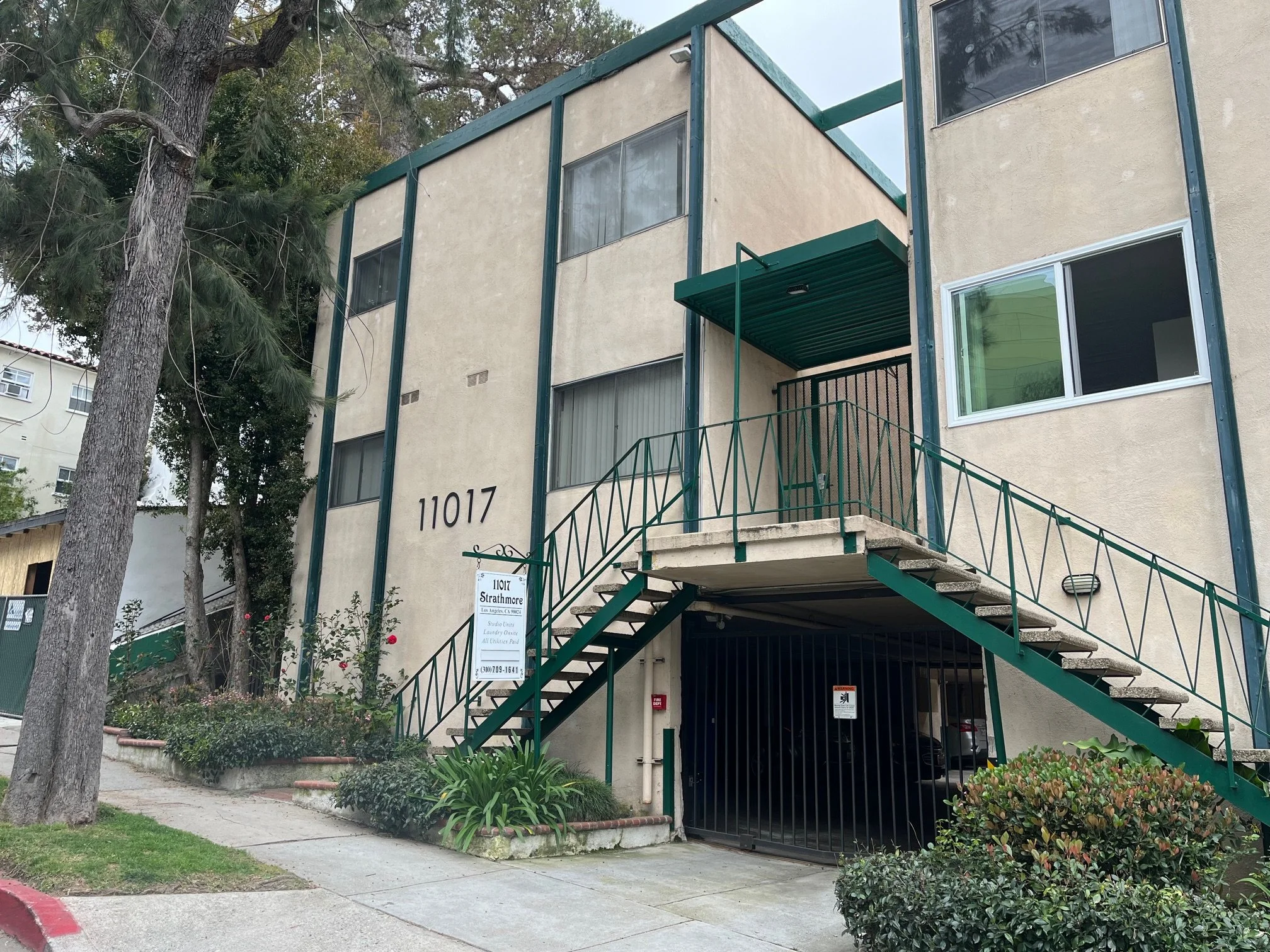 Unit 105 - small apt without kitchen