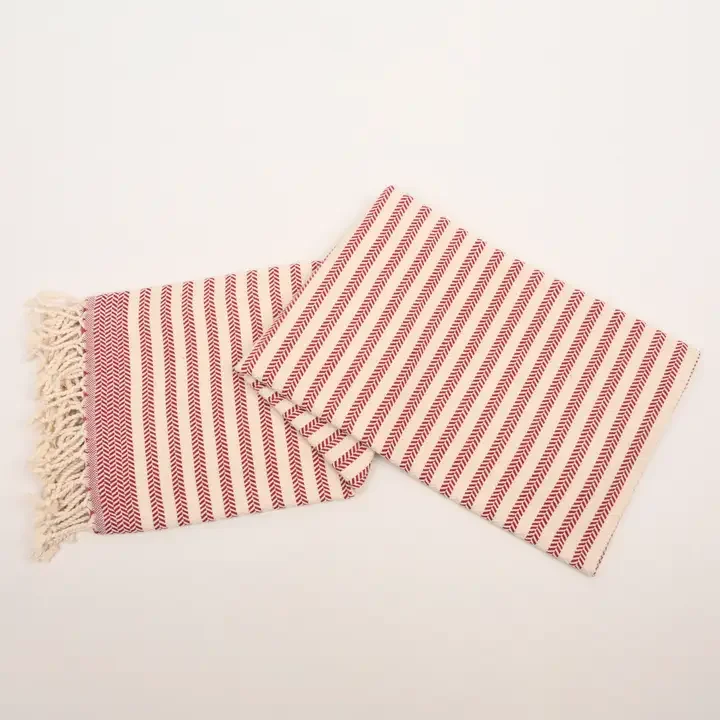 hand towel, burgundy.webp