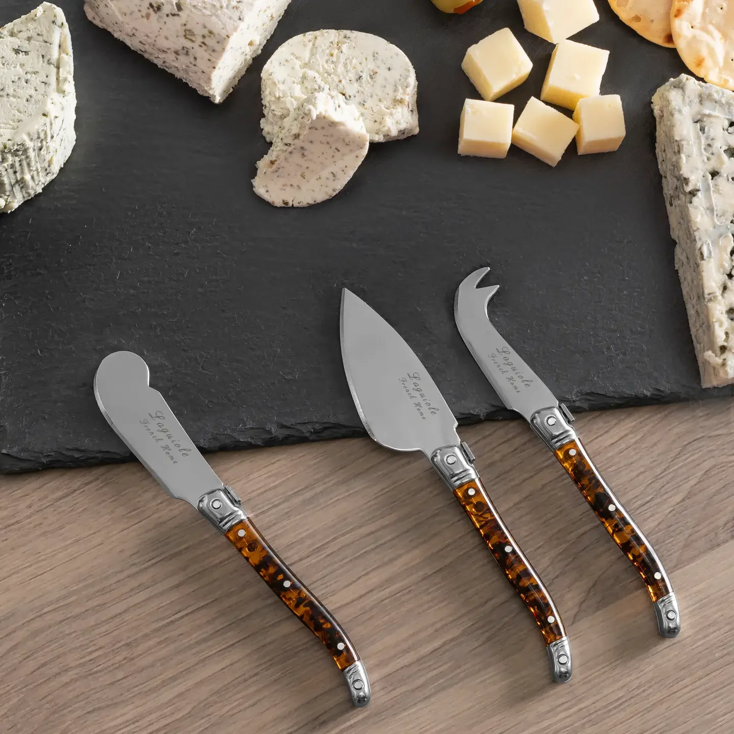 Laguiole Cheese Set3.webp