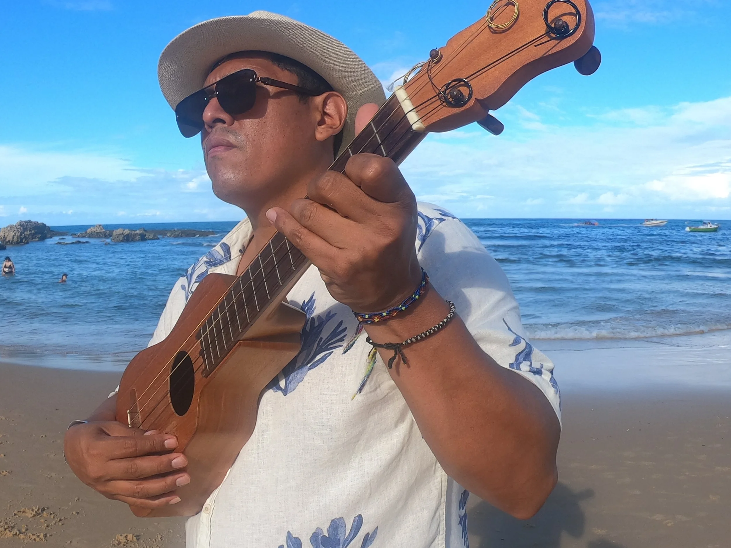 Jairo_beautiful_brazil_beach_pic.JPG