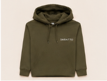 Sudadera verde oliva con capucha y la palabra 'SABATTO' en blanco en el pecho