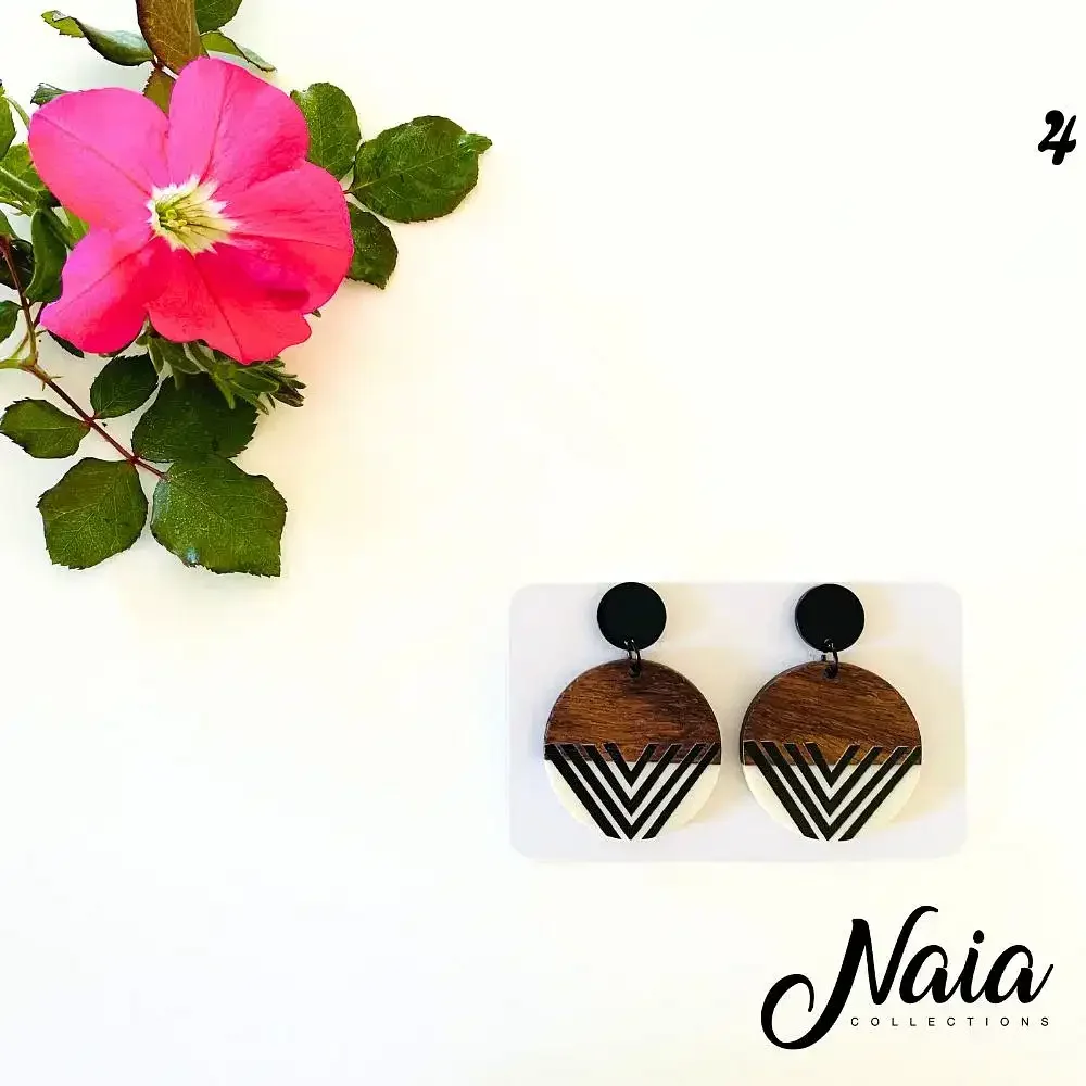 Wooden Dangle Earrings Style 4