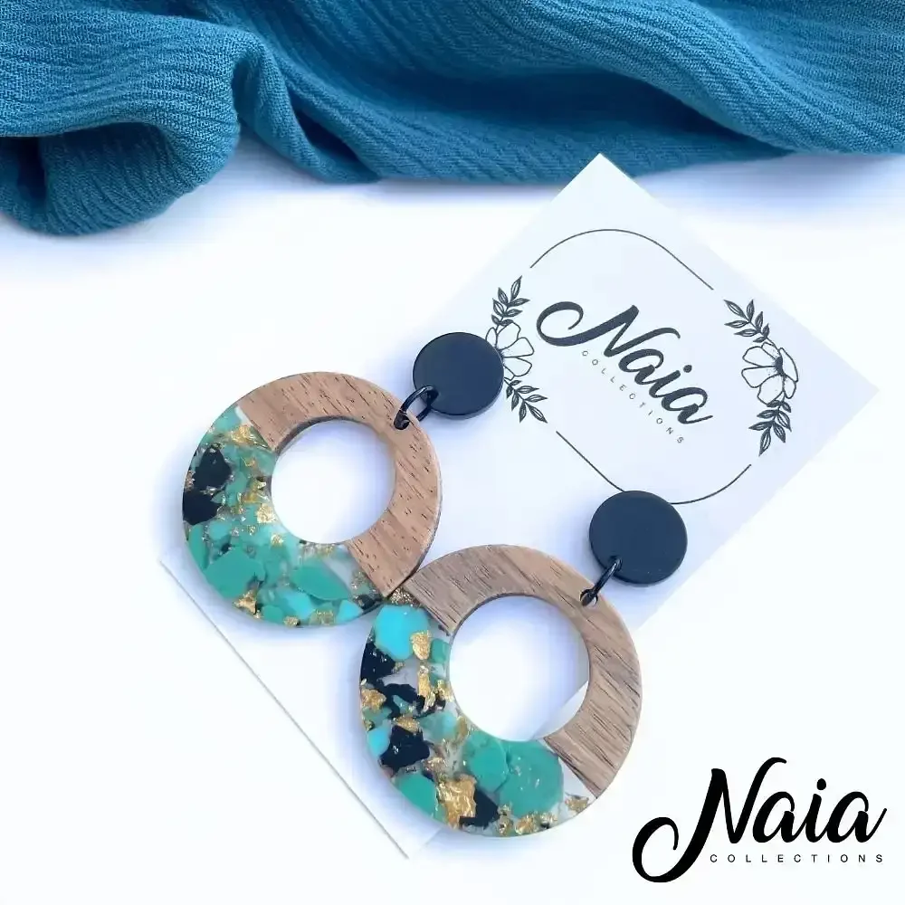 turquoise-wood-and-resin-dangle-earrings-2.webp