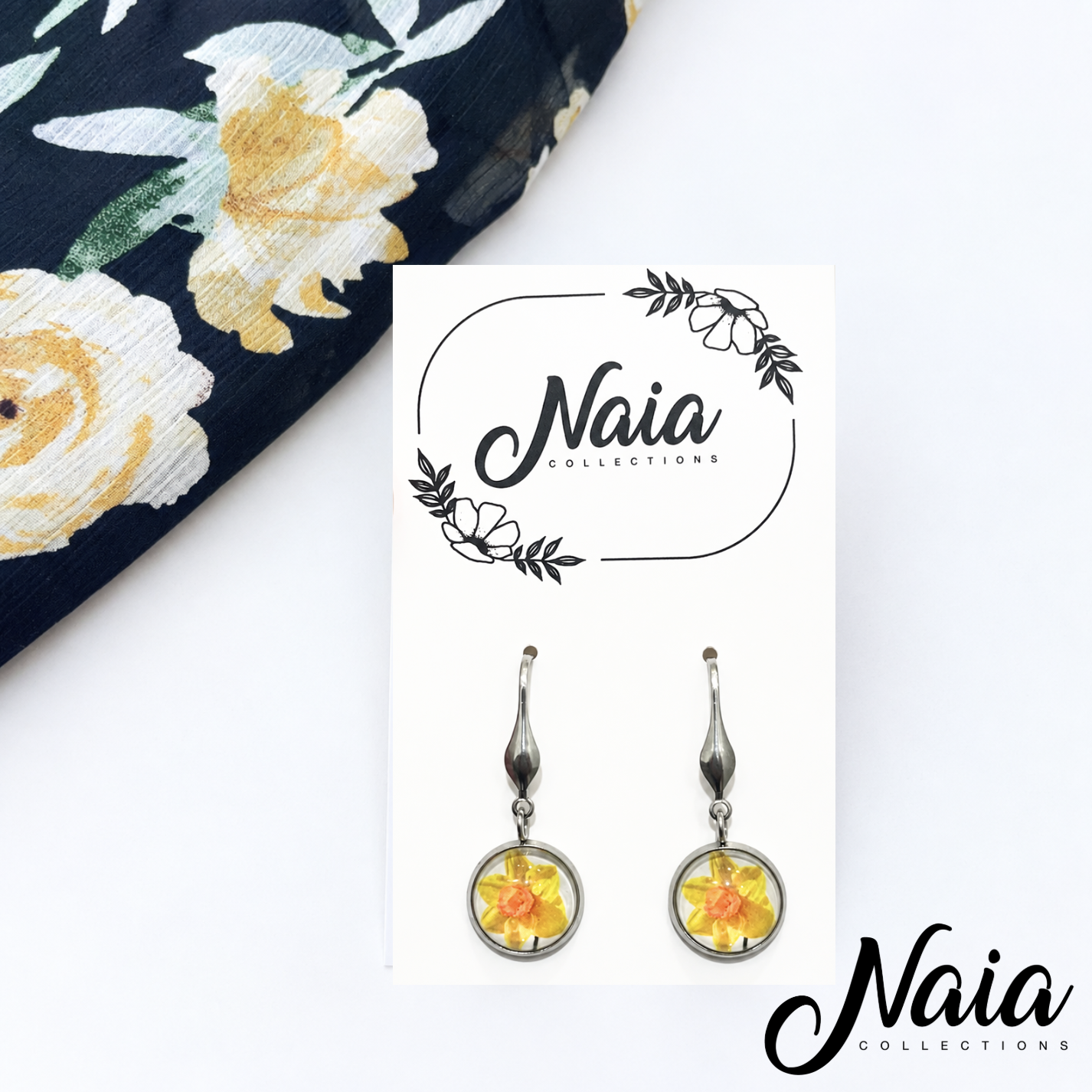 Daffodil Pendant Dangle Earrings