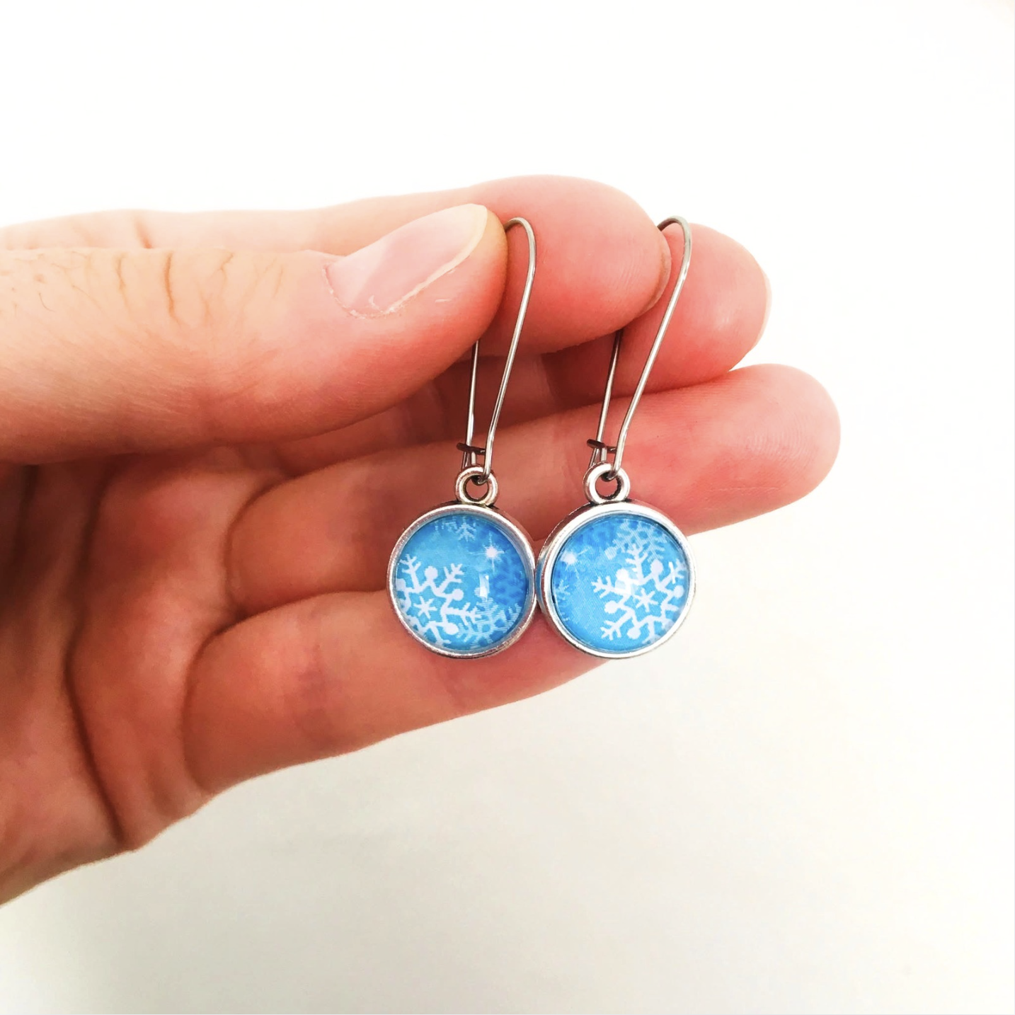 Blue Snowflake Dangle Earrings nz handmade.png