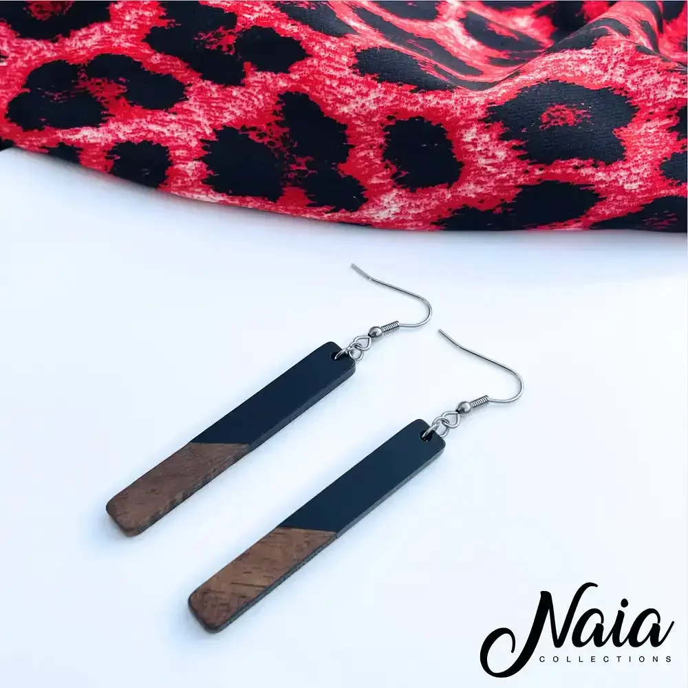 Wood-and-black-resin-dangle-earrings-new-2.webp