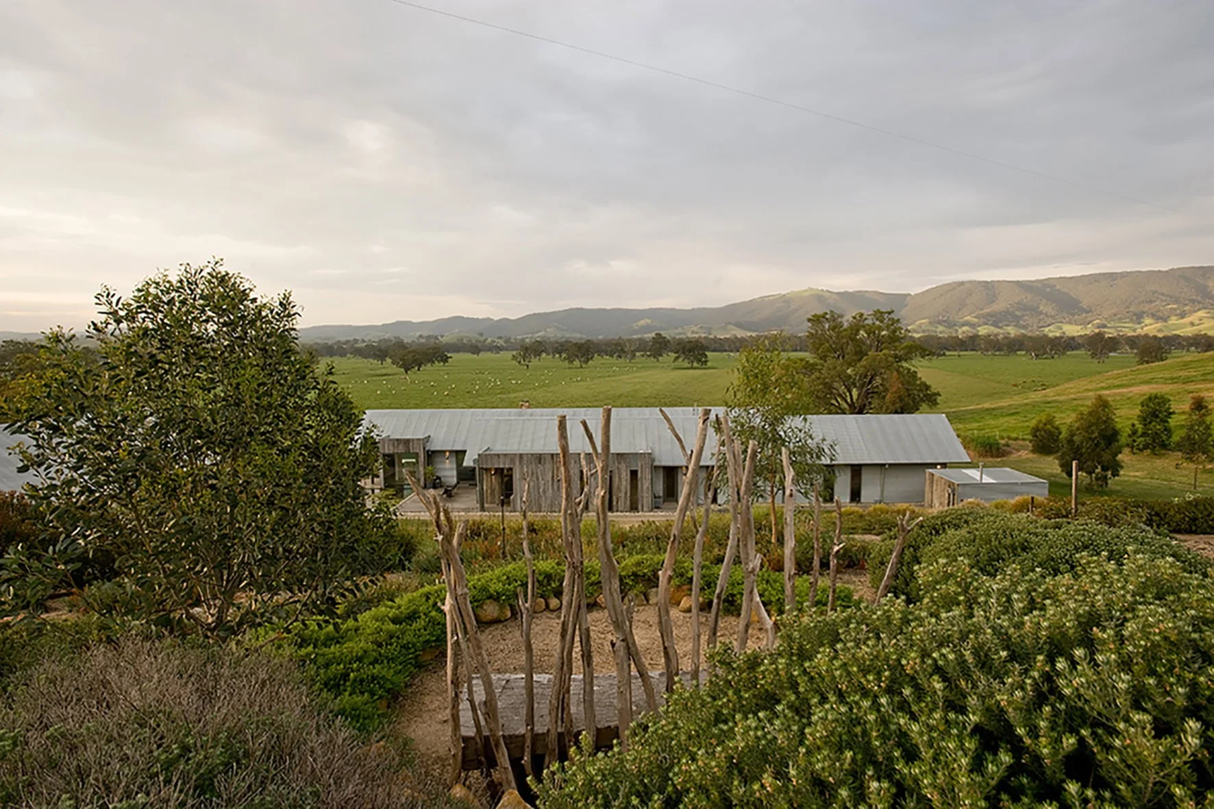 mackinnon-design_orana-victoria6.jpg
