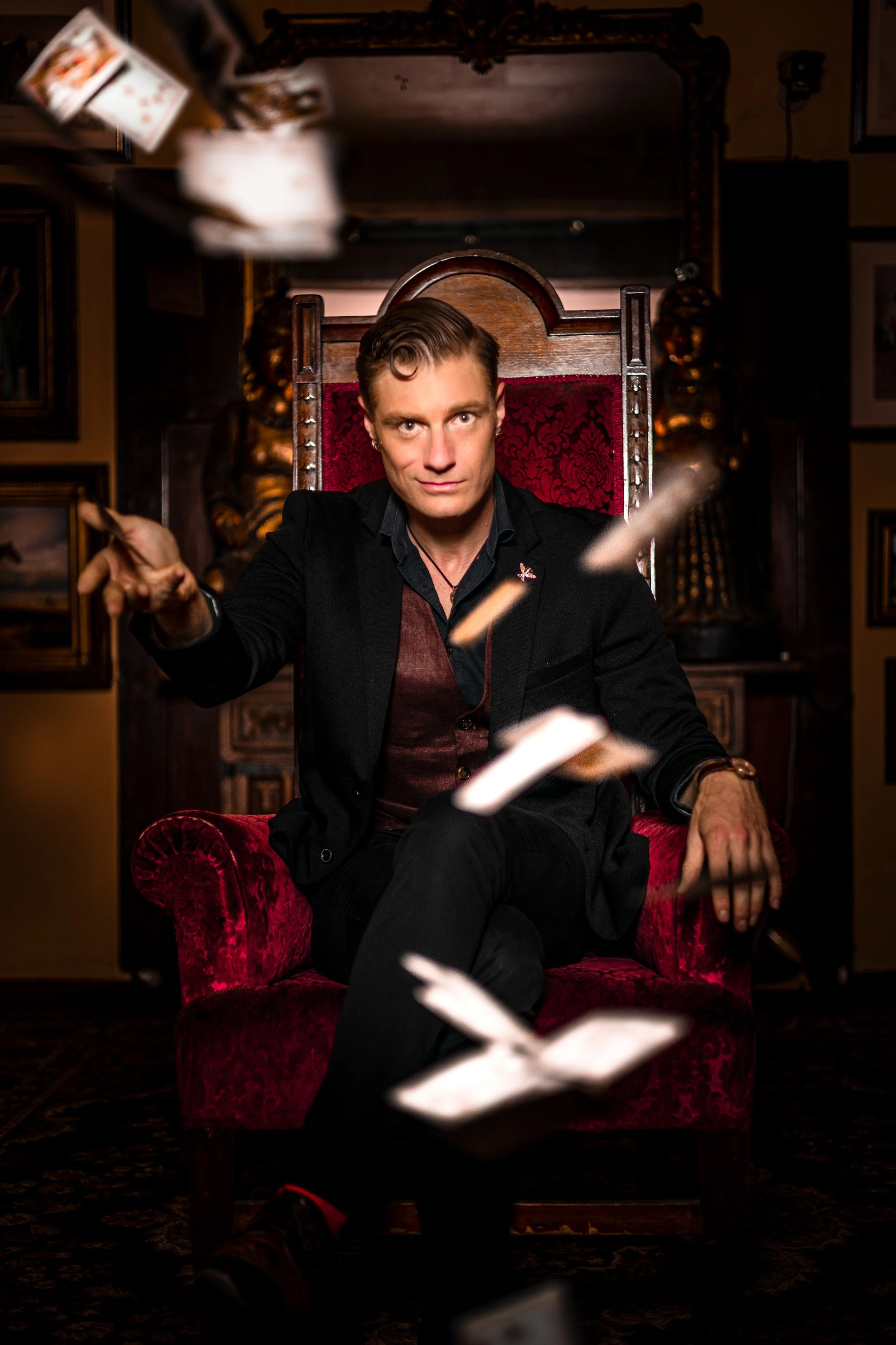 ThrowCards(@BenSeyerPhotography).jpg