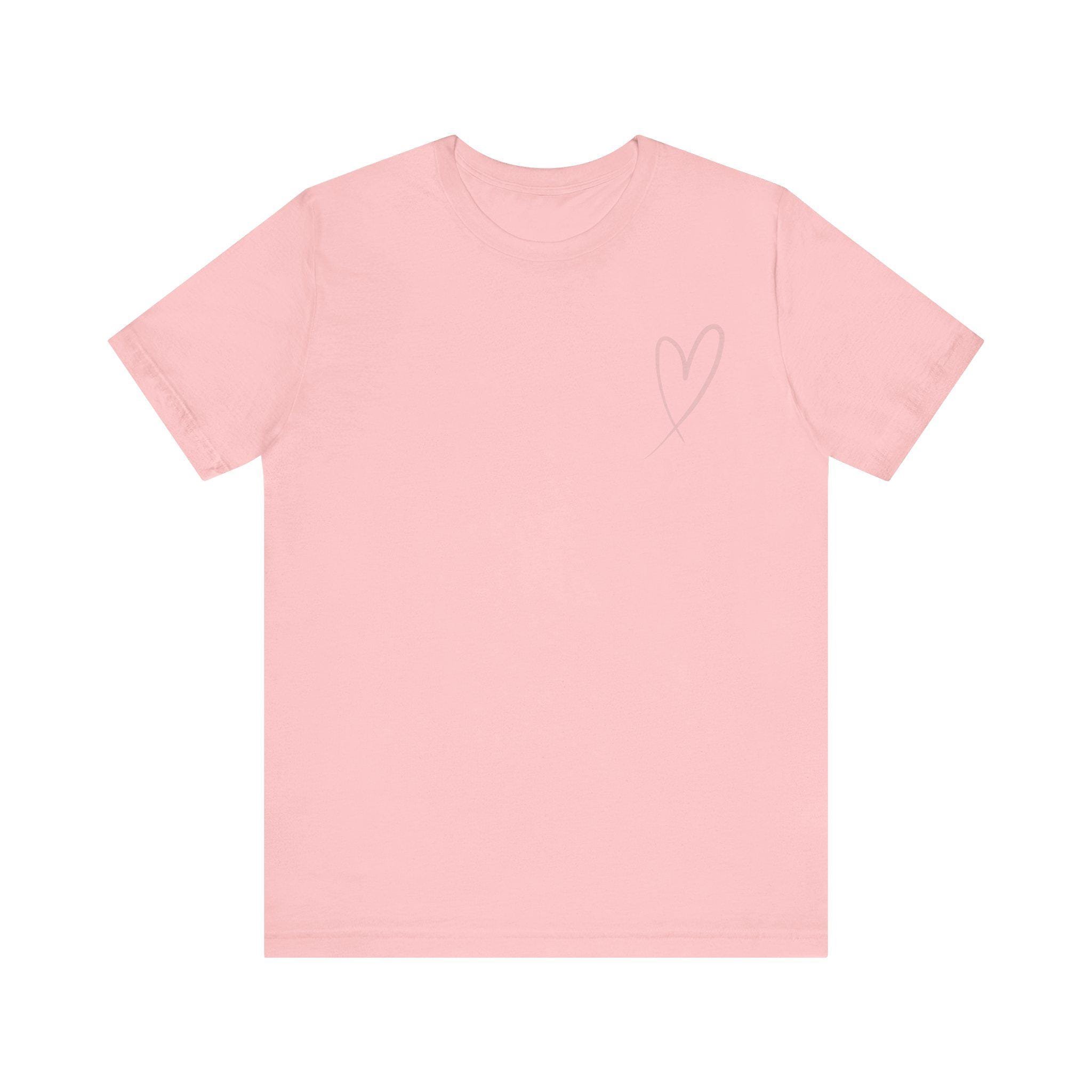 Healthy Mom Era heart tee | T-Shirt