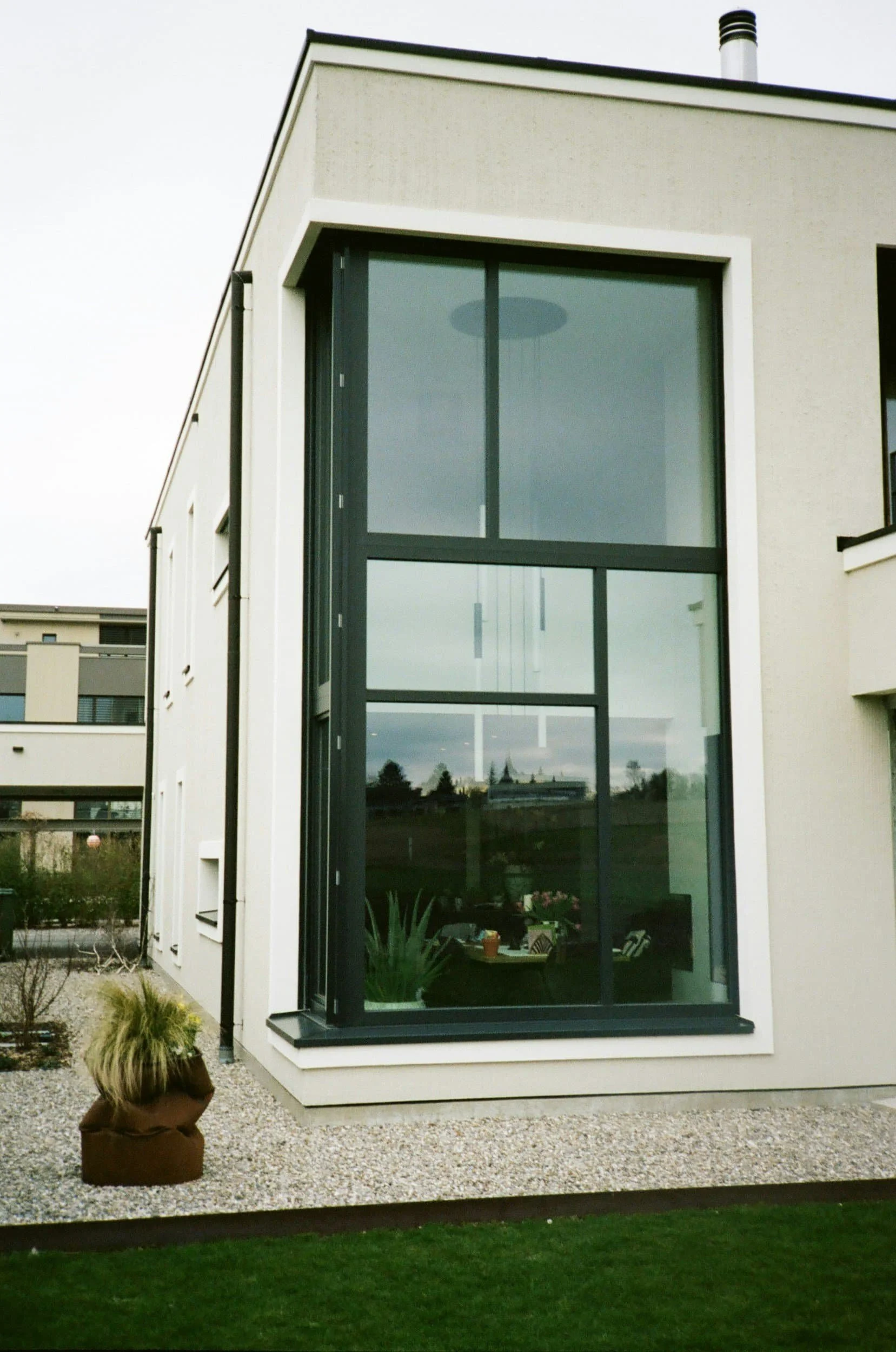 Aluminium window repairs