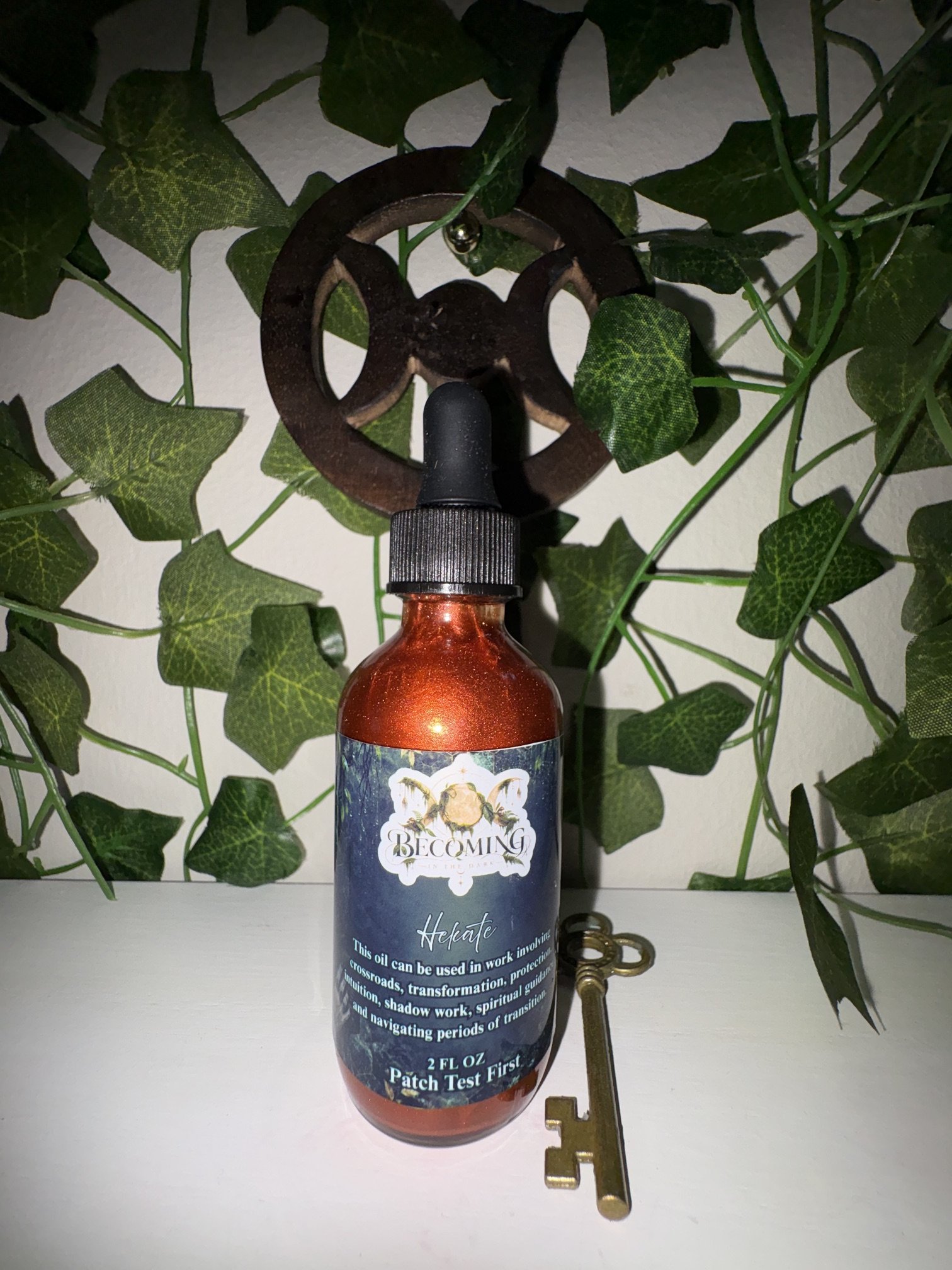 🗝️ HECATE RITUAL OIL