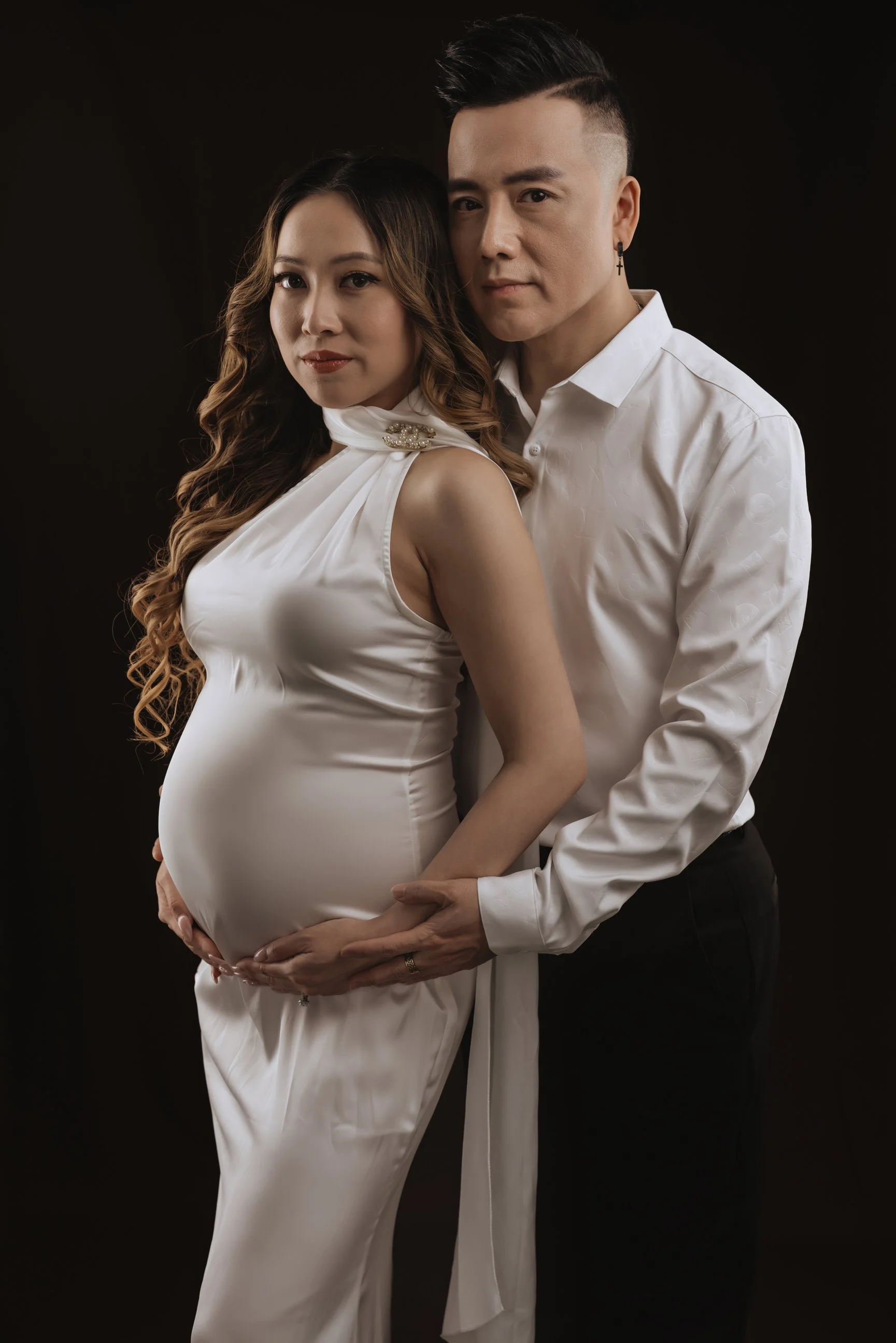 Indoor maternityphotography in Vancouver 18900.JPG