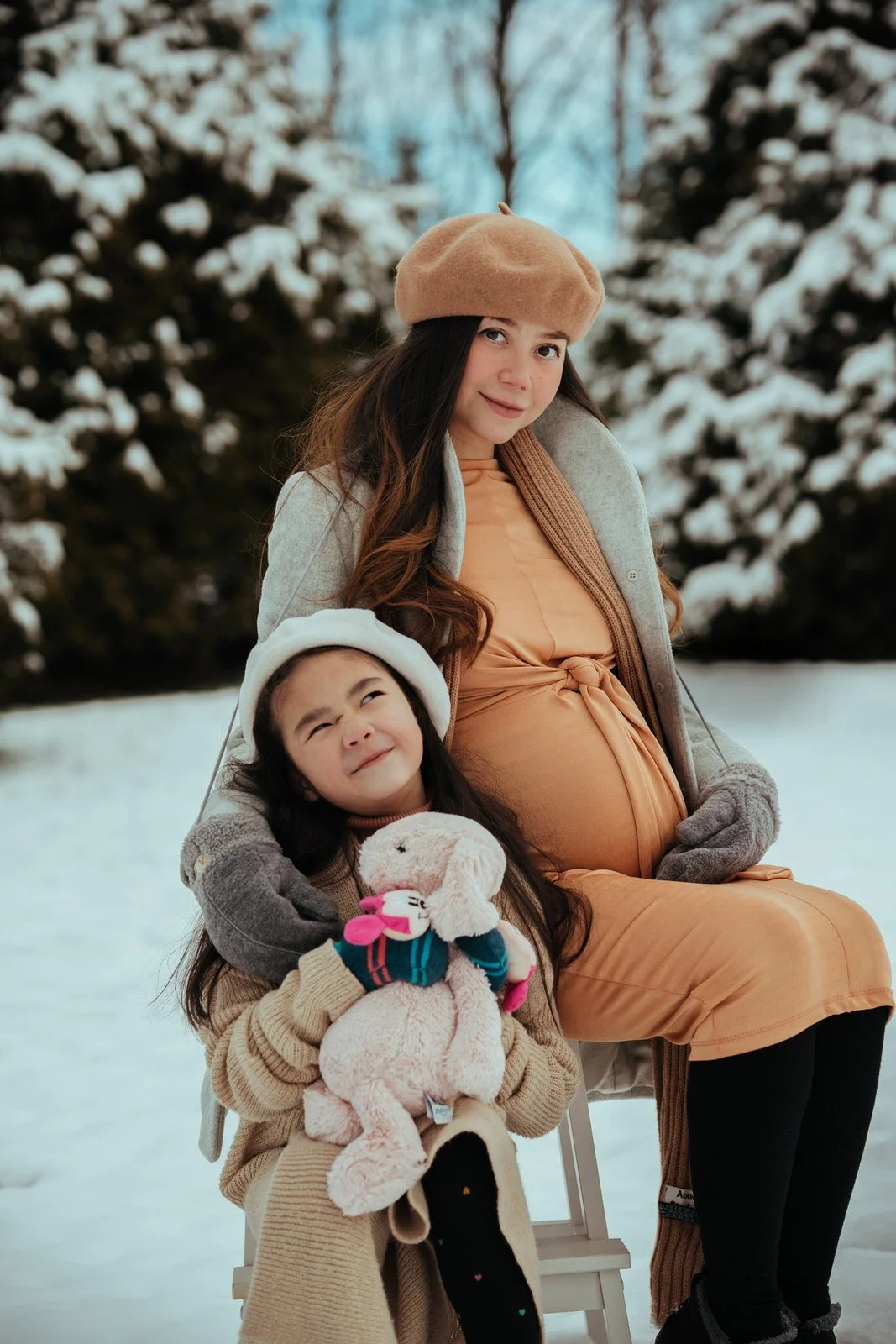 outdoor maternity in vancouver17950.JPG