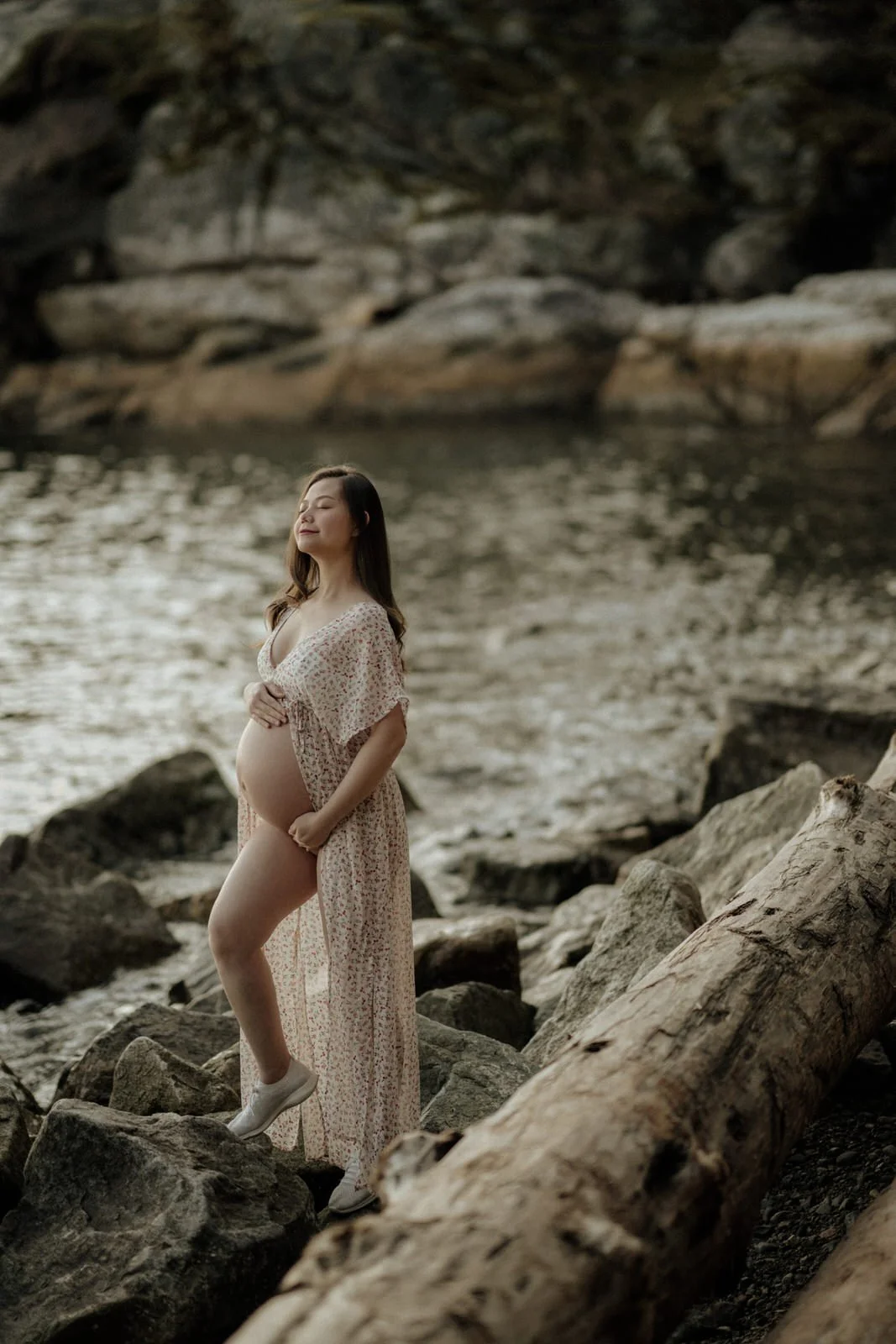 outdoor maternity in vancouver17942.JPG