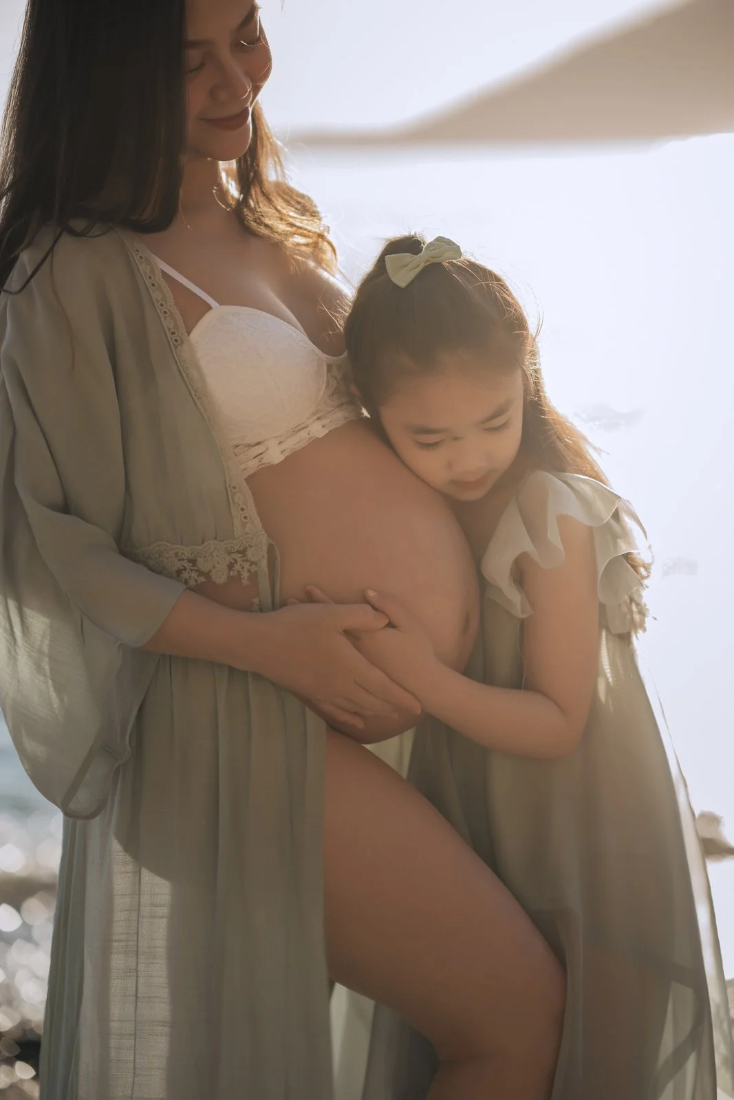 outdoor maternity in vancouver17933.JPG